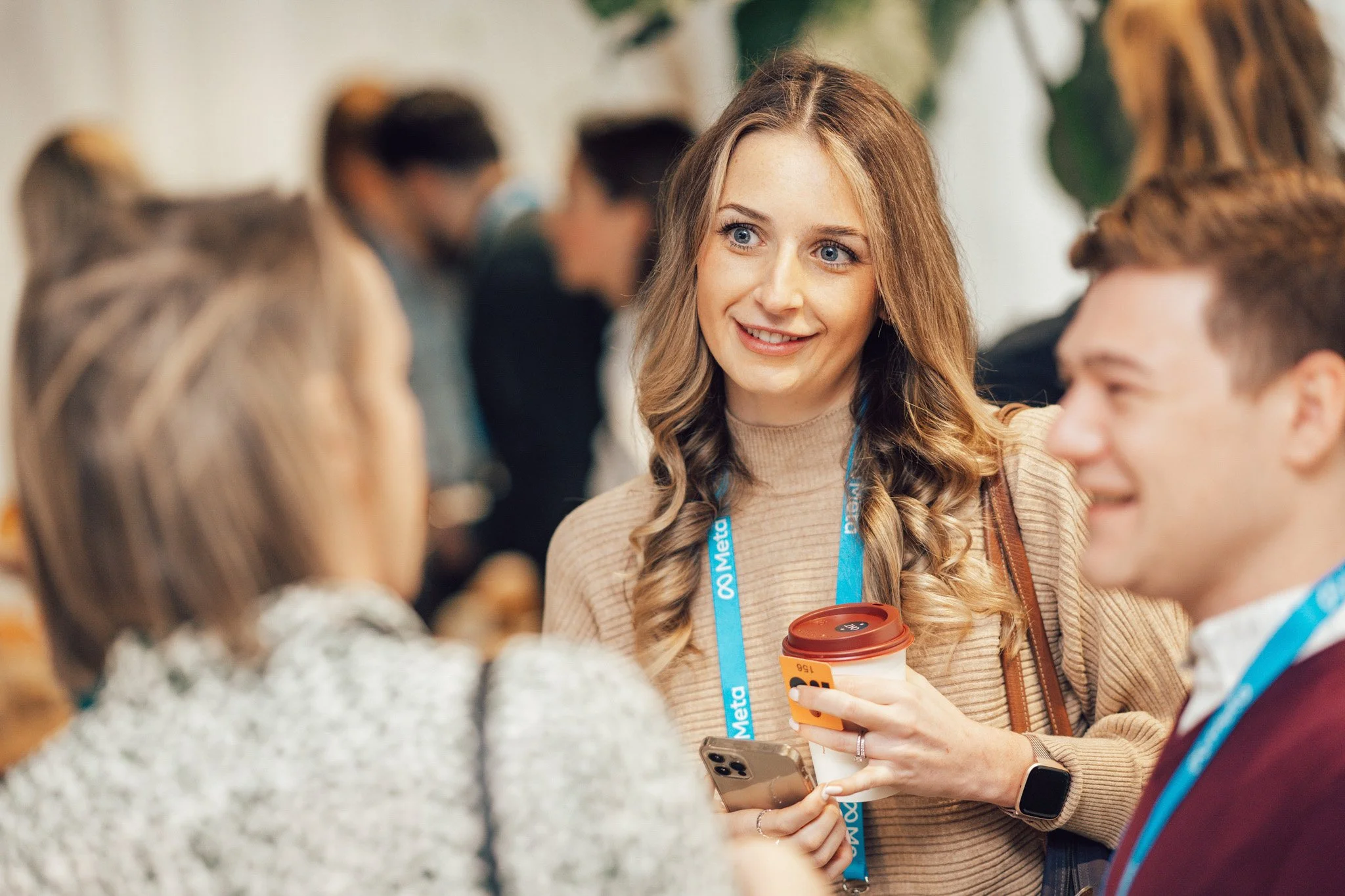 event-photography-london-conference-networking-conversation-chris.jpg