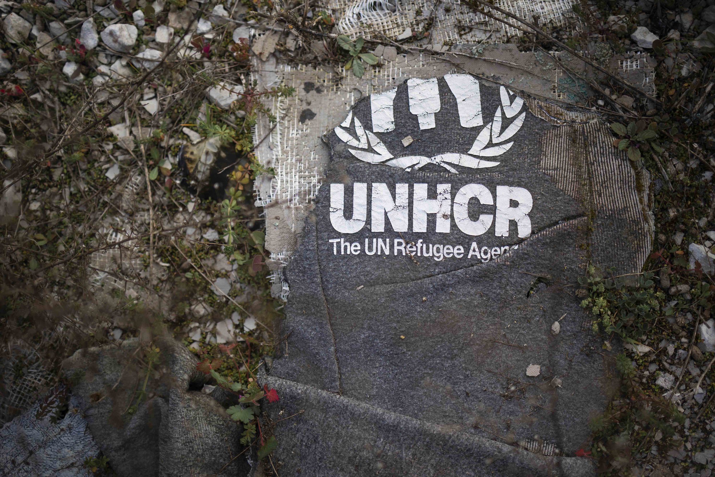 On September 8, 2020, after long months of forced confinement and with the appearance of the first cases of Covid-19, the entire Moria camp burned down, making international headlines.
The incident did not necessarily come as a surprise ⁠– several fi