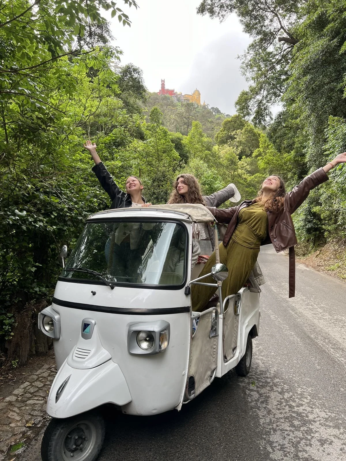 🛺 Camp 1: Tuk-Tuk Tribe