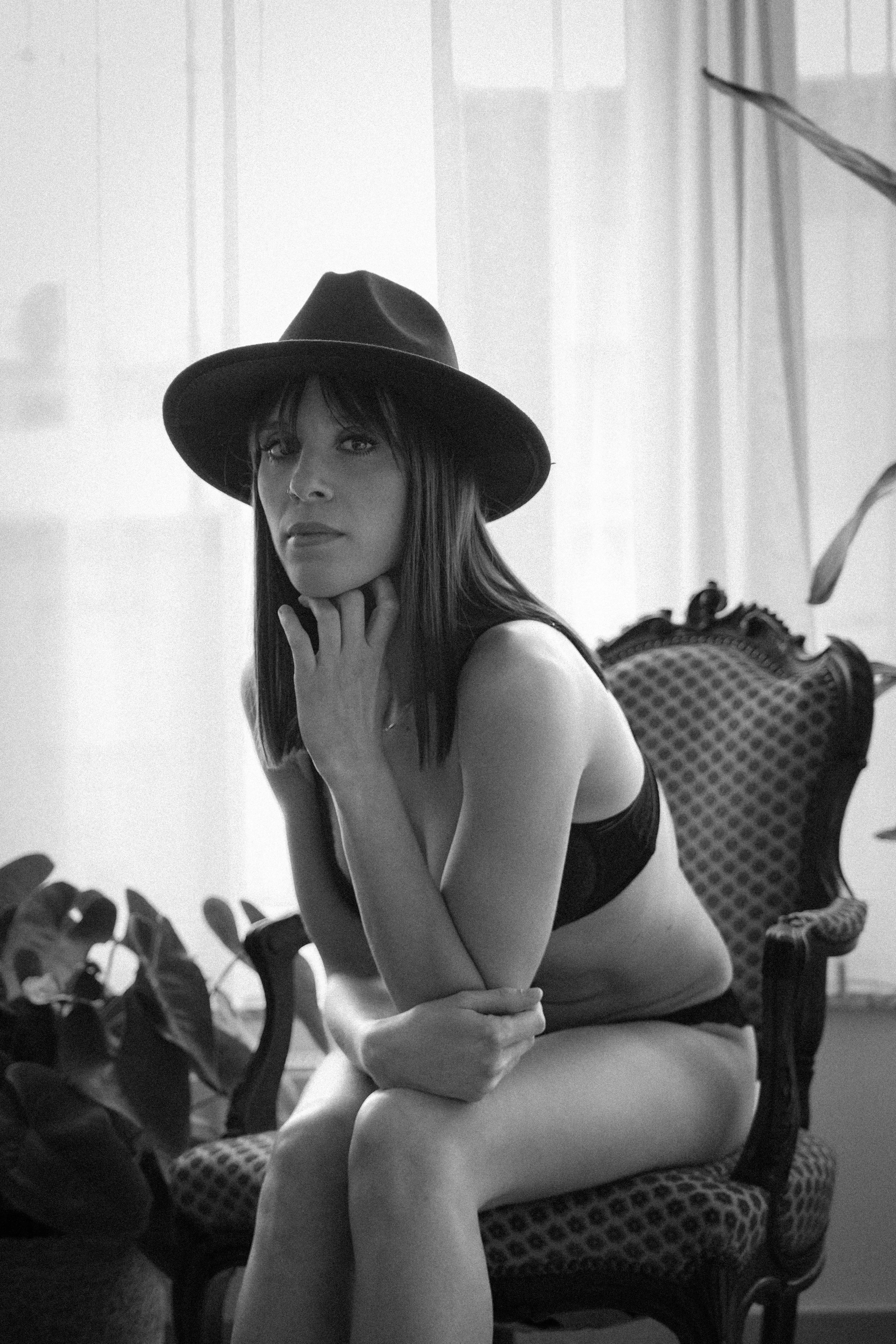 Romane - Shooting boudoir (8).jpg