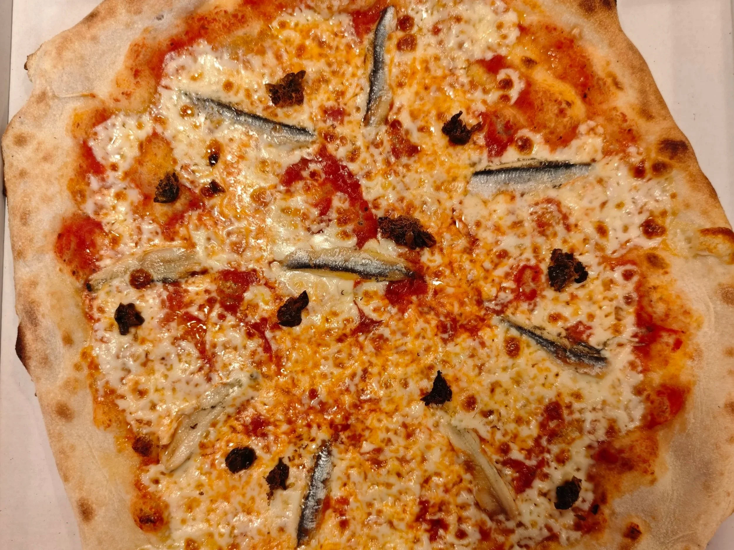 La pizza Ancestrale, un classique avec ses anchois