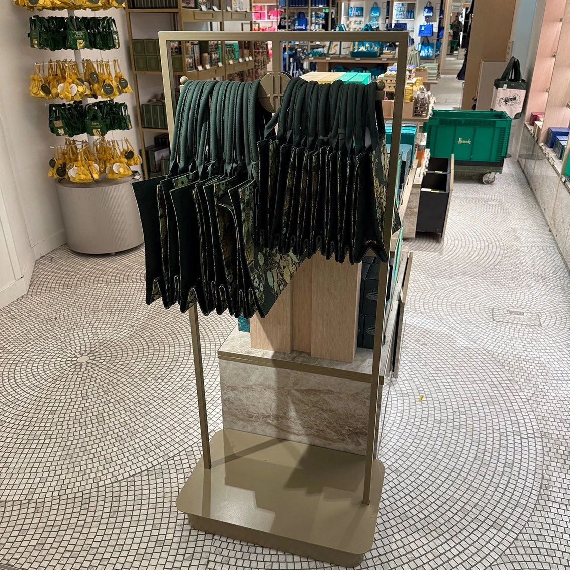 A look back at one of our projects for Harrods Knightsbridge.
Working closely with the Harrods team, we designed and produced a series of bespoke metal display stands, complemented by mirror glass risers, to showcase their luxury gift collections. Th