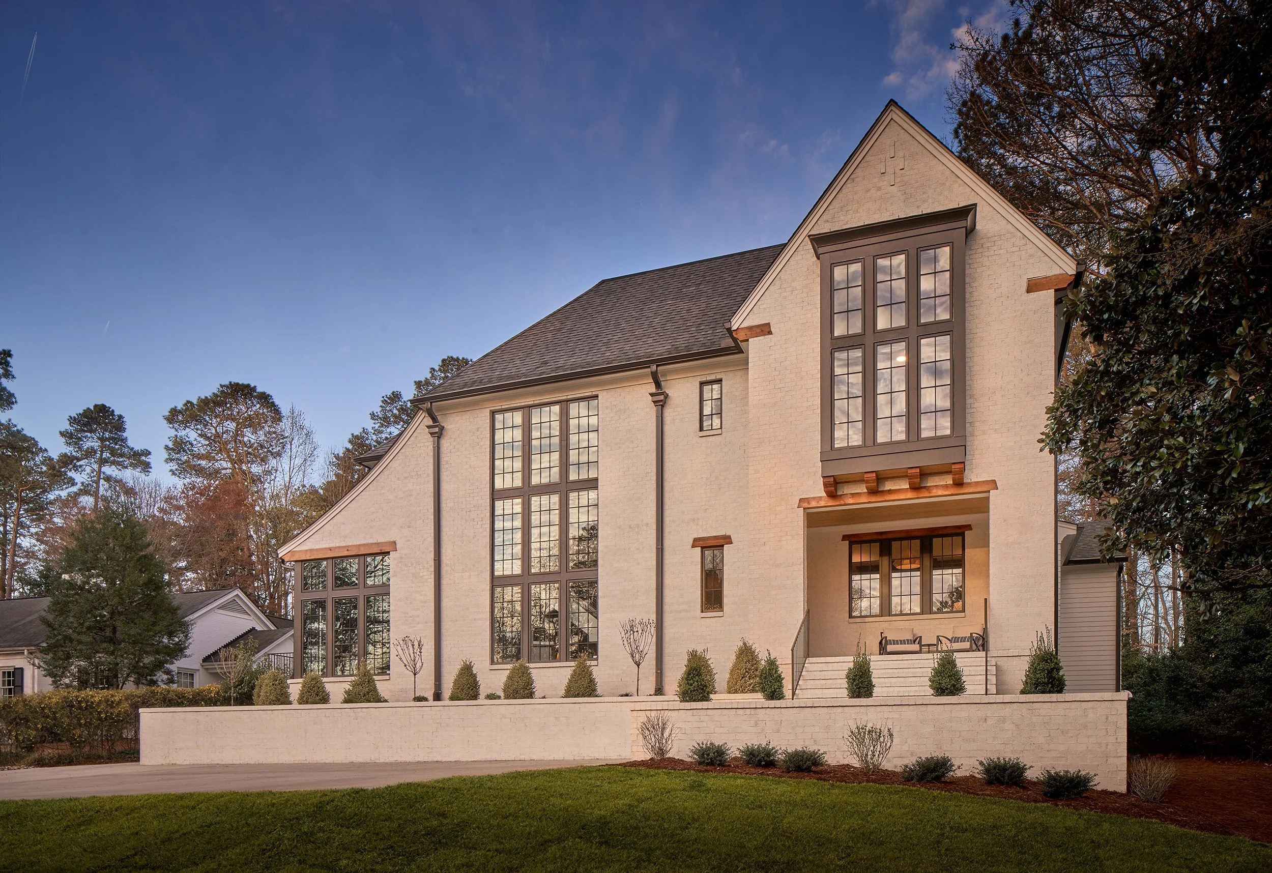 Designer: Frazier Home Design | Builder: Worthington