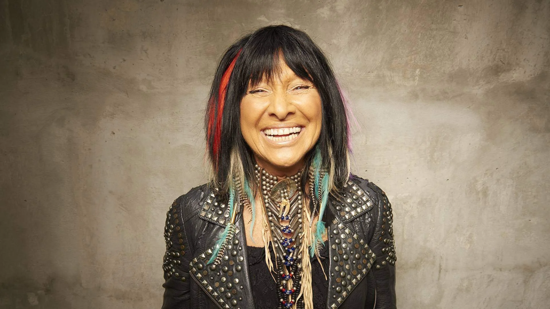 Buffy Sainte-Marie: Carry It On