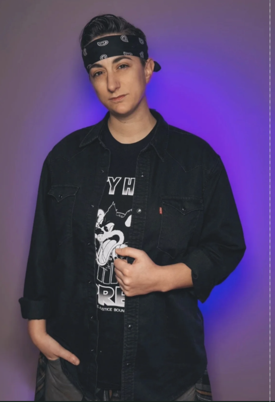 FRIENDS IN FREQUENCY — DJ L’DUKE — in the lounge