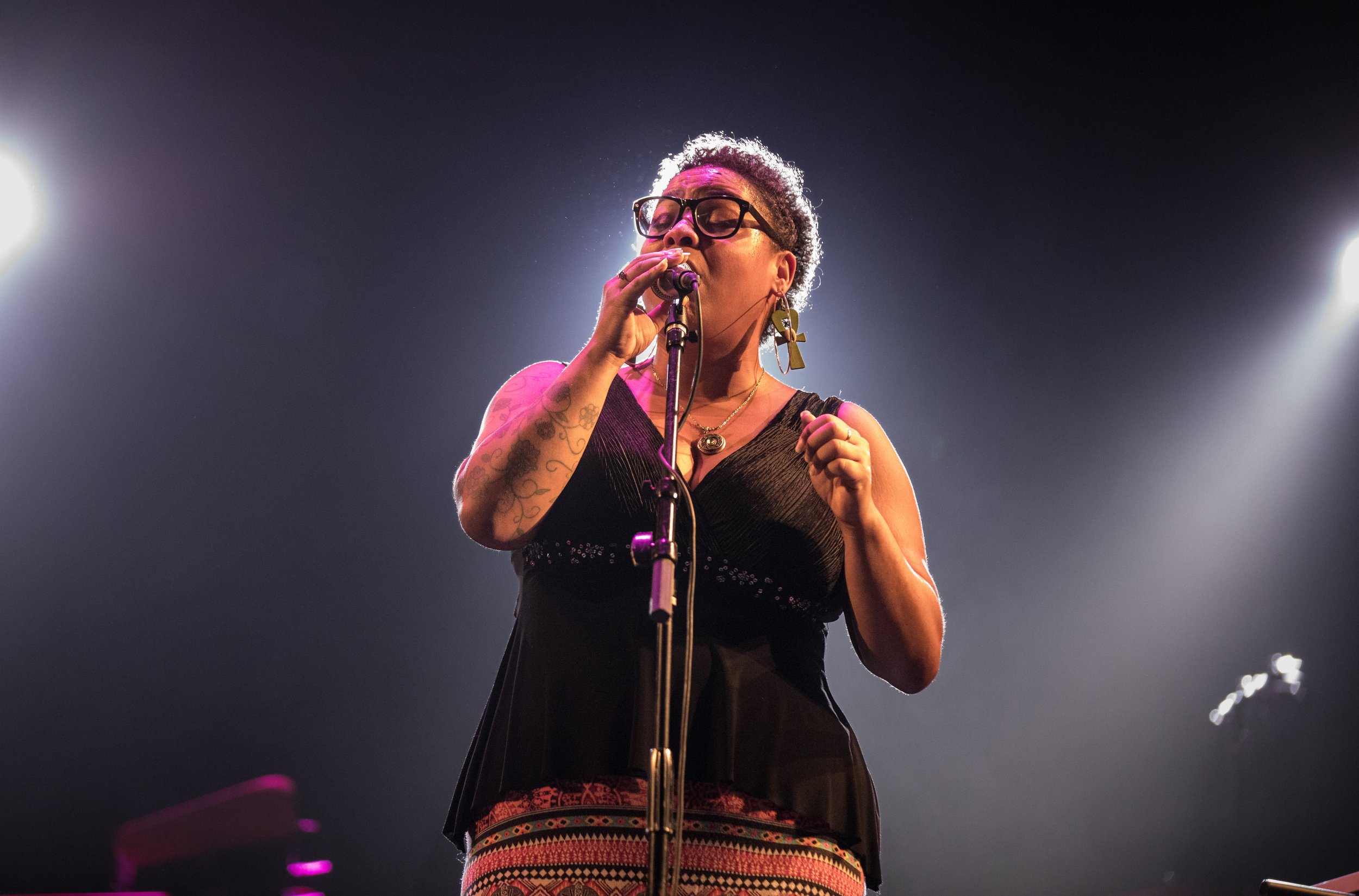 friday – r&amp;B, SOUL, FUNK, HIP HOP – KENYA HALL – in the performance space
