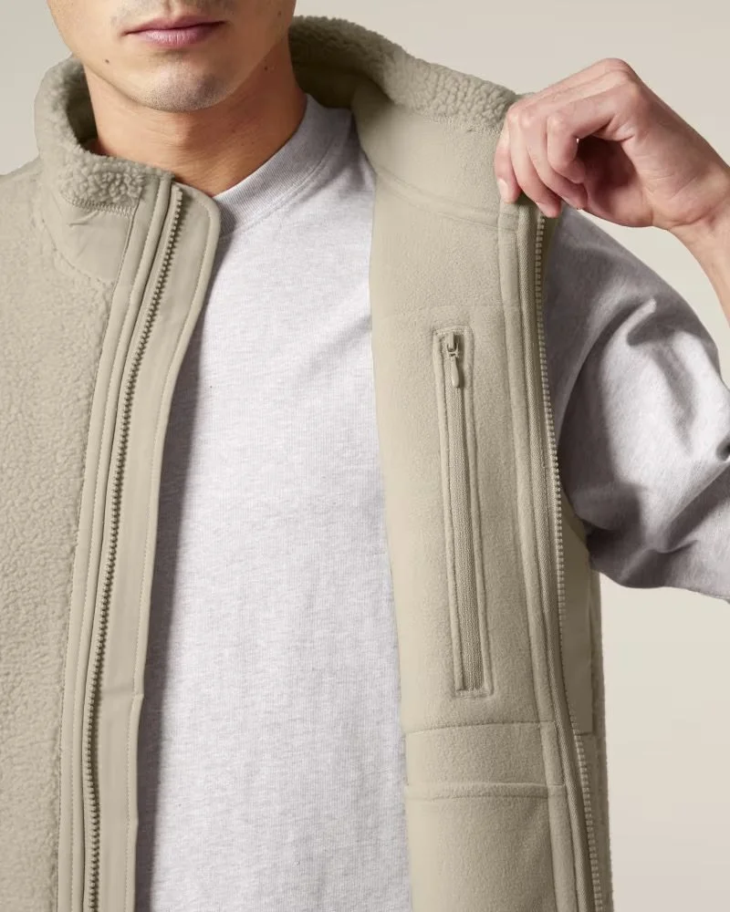 LINER SHERPA VEST INNER POCKET.jpeg