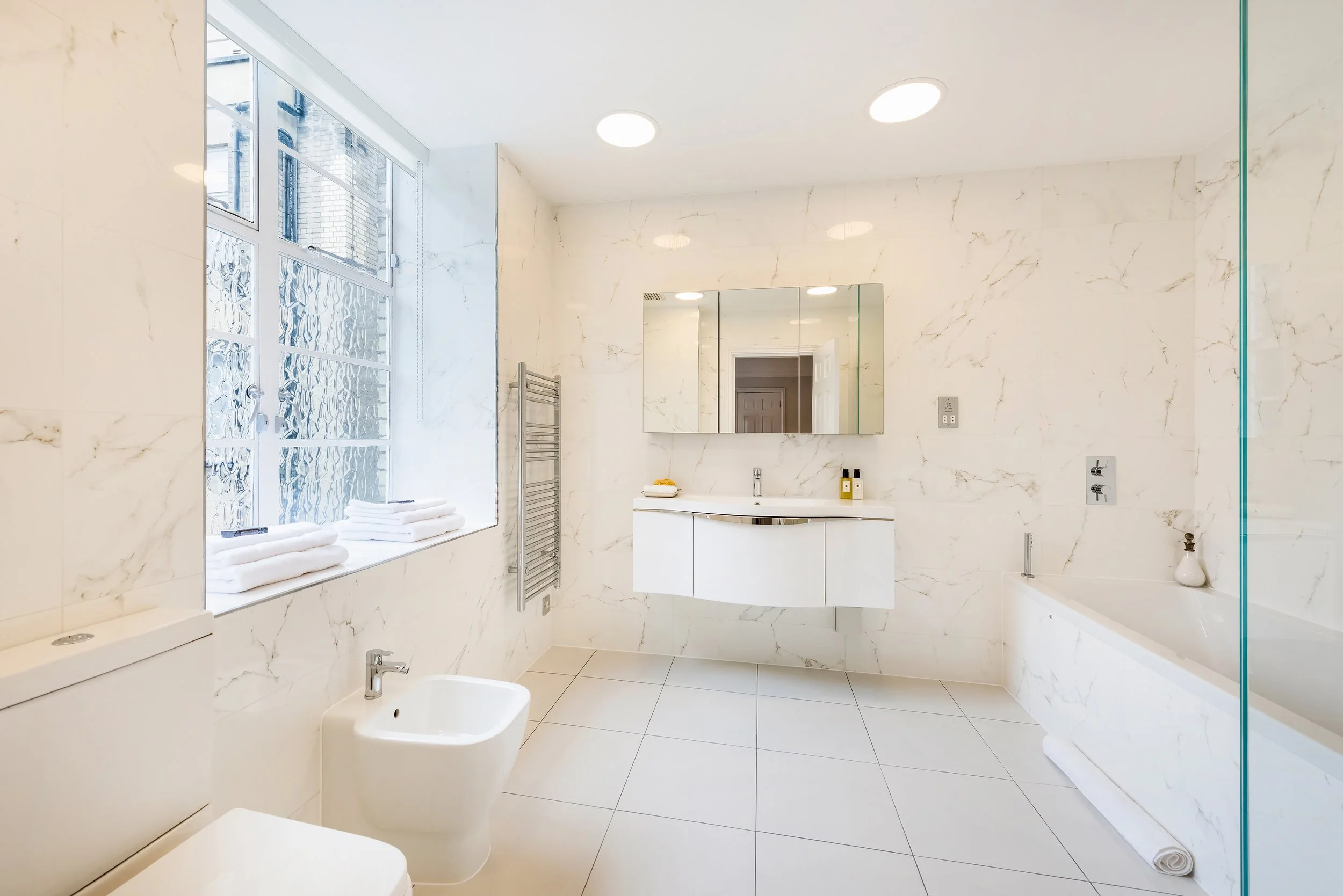 ILES Flat 6, 44 Lowndes Square  (6).jpg