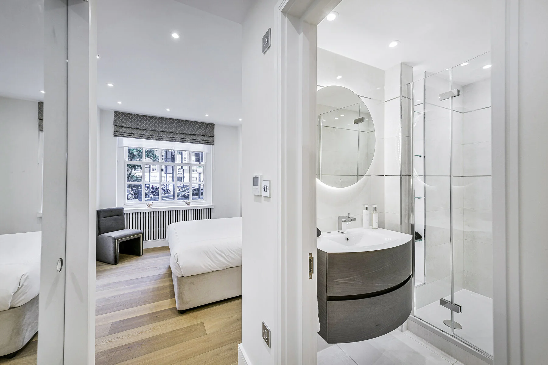 Iles Property Flat 1, 1 Lowndes Square (16).jpg