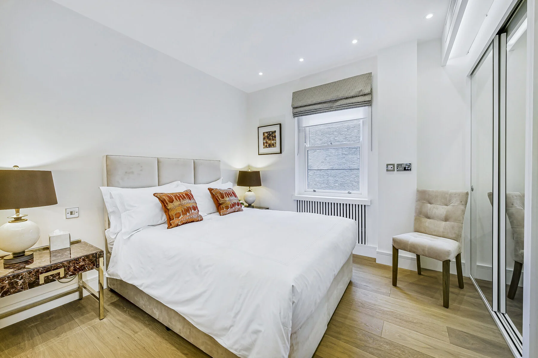 Iles Property Flat 1, 1 Lowndes Square (12).jpg