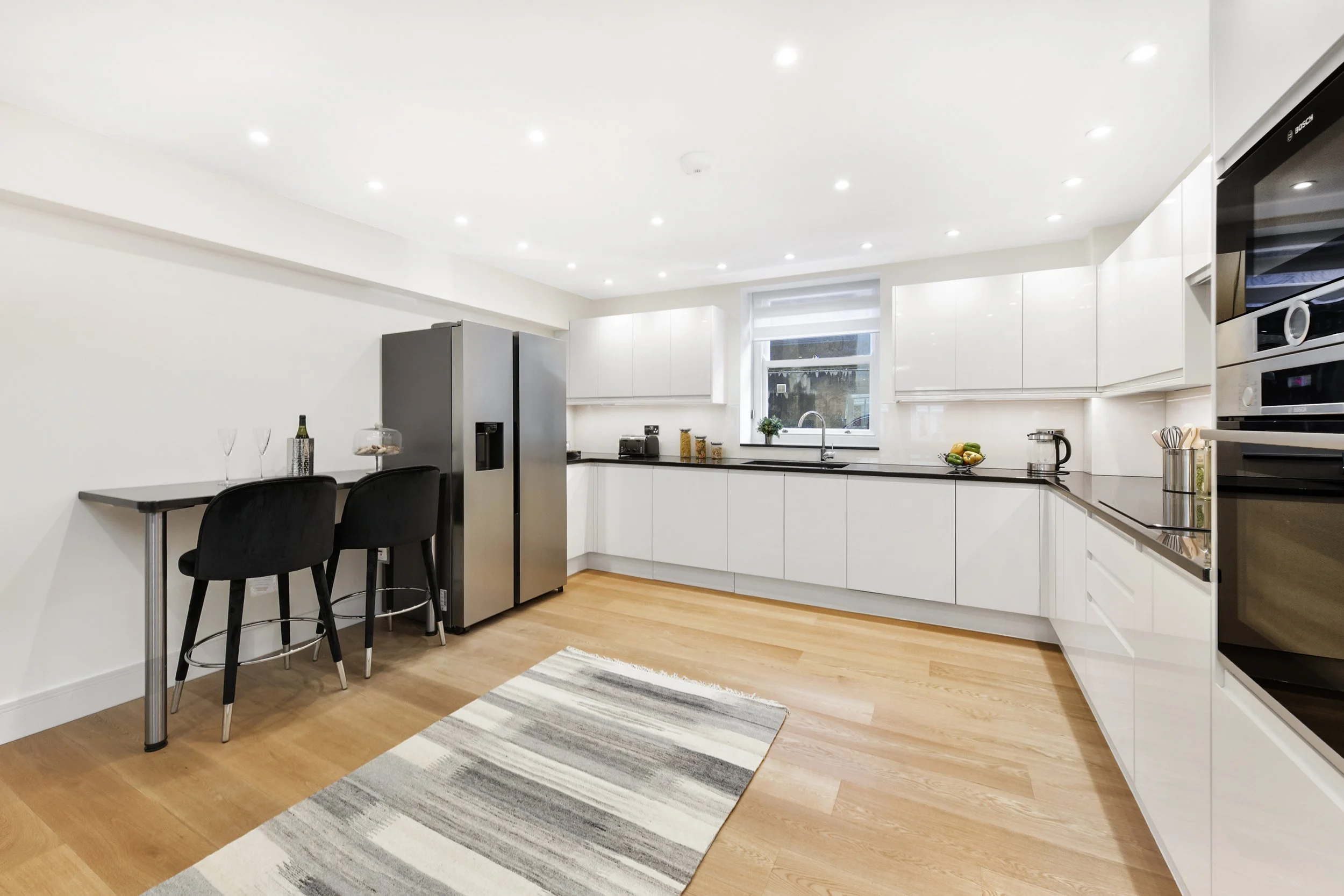 Iles Flat 1B, 1 Lowndes Square (16).jpg