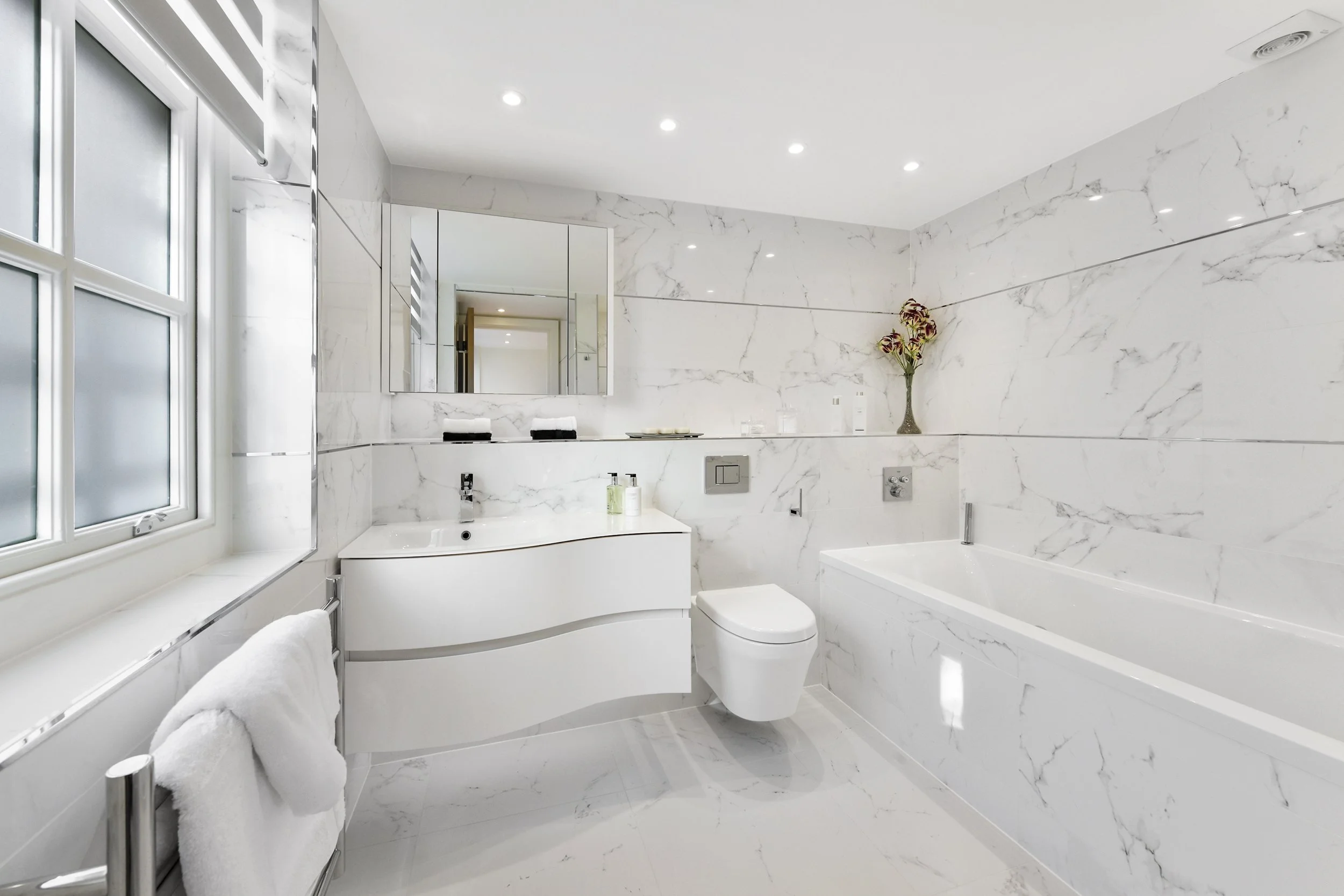 Iles Flat 1B, 1 Lowndes Square (10).jpg