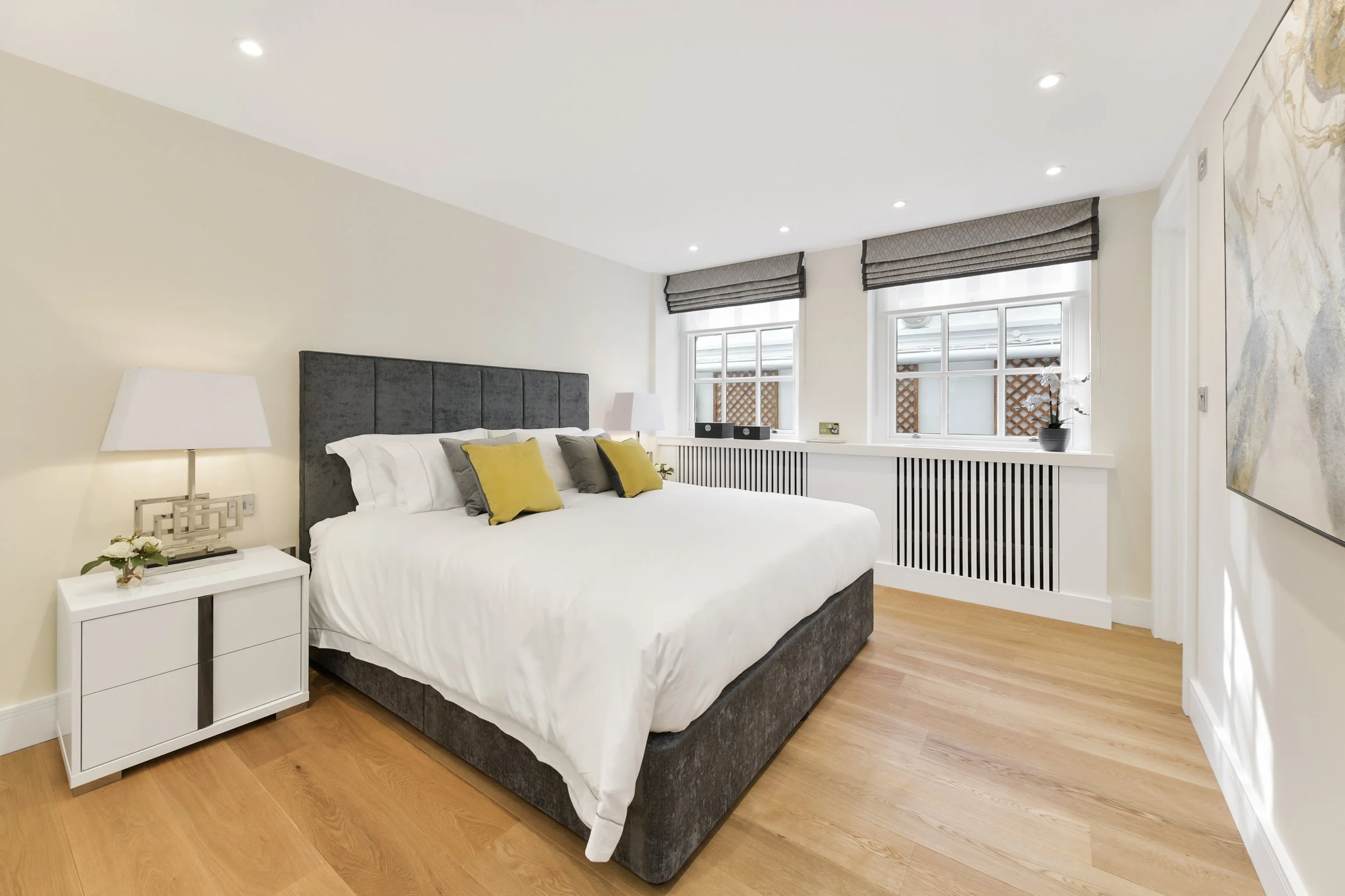 Iles Flat 1B, 1 Lowndes Square (8).jpg