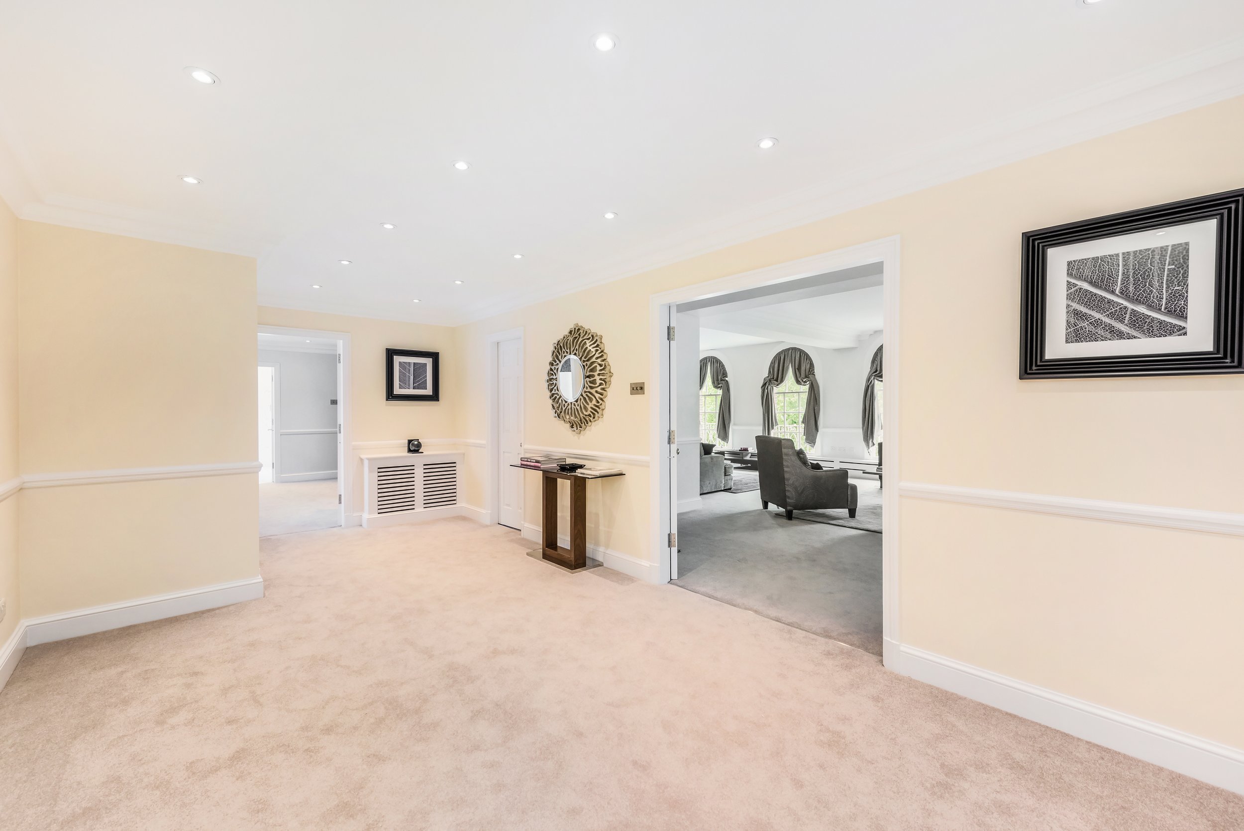 ILES Flat 6, 44 Lowndes Square  (21).jpg
