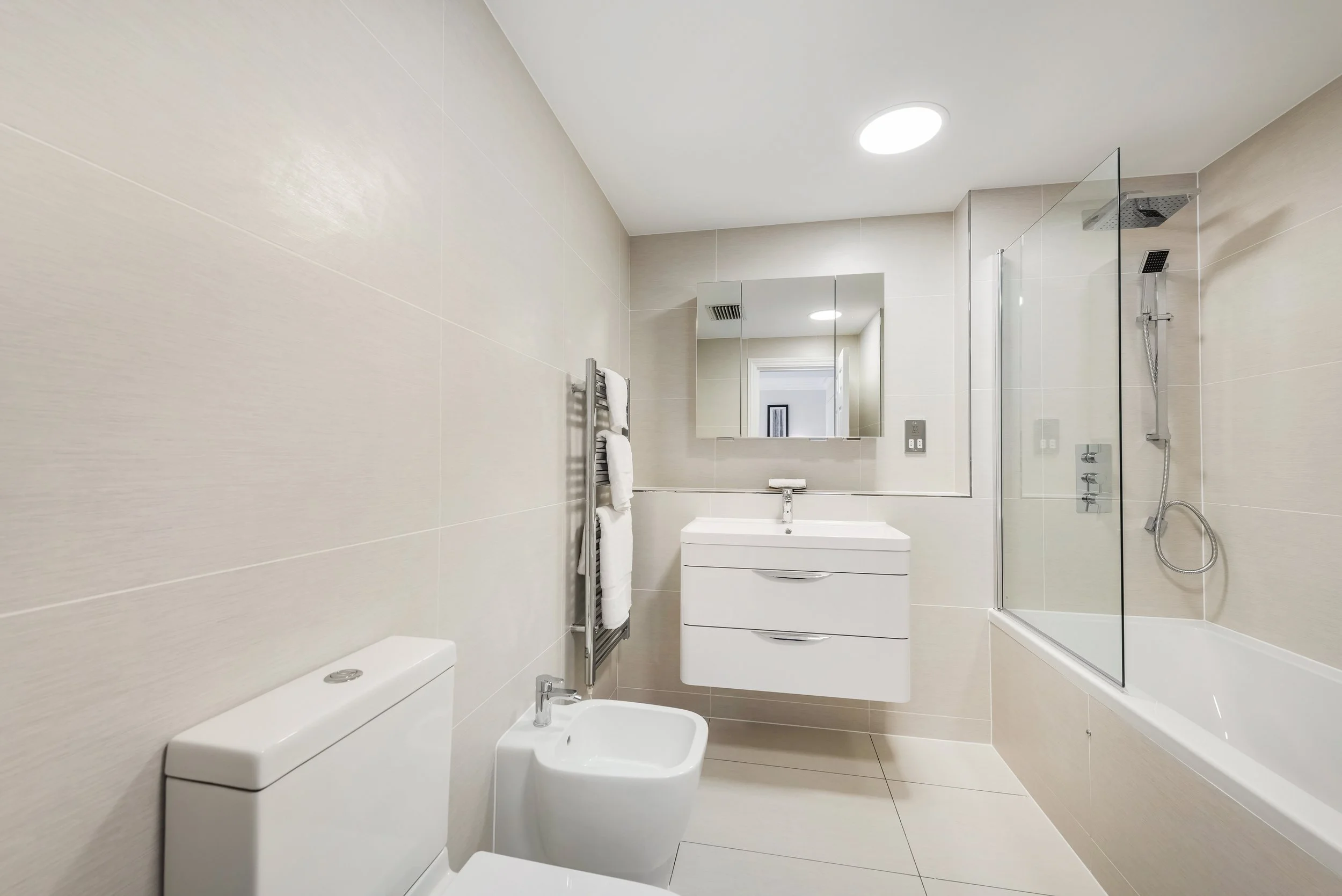 ILES Flat 6, 44 Lowndes Square  (18).jpg