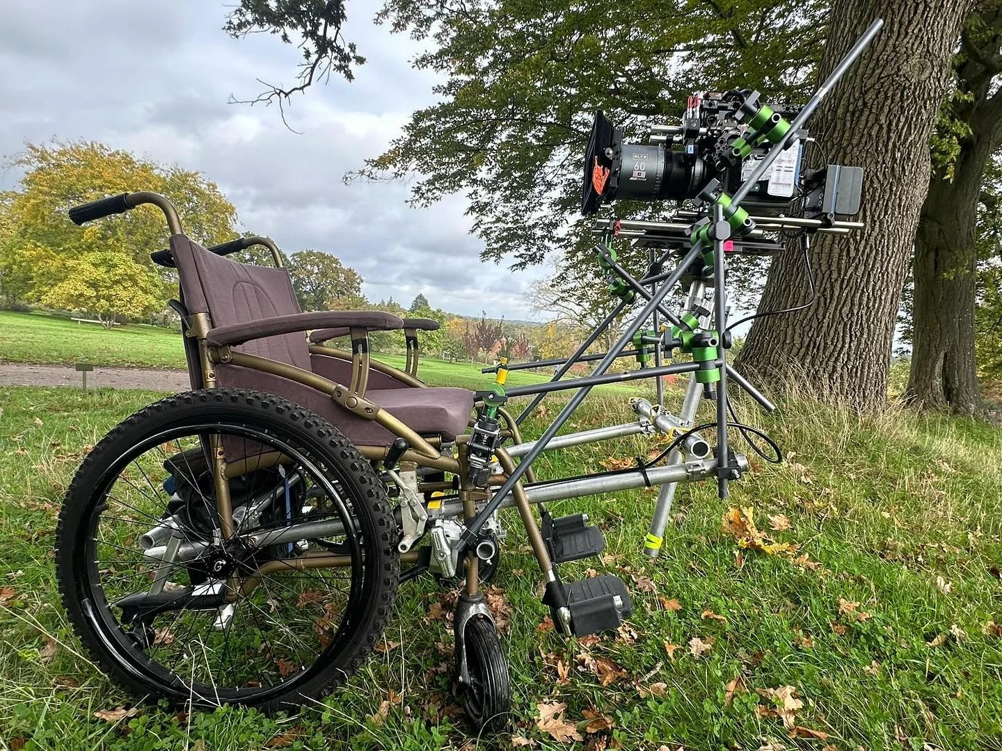 A sunny Knight Grips rigging day.