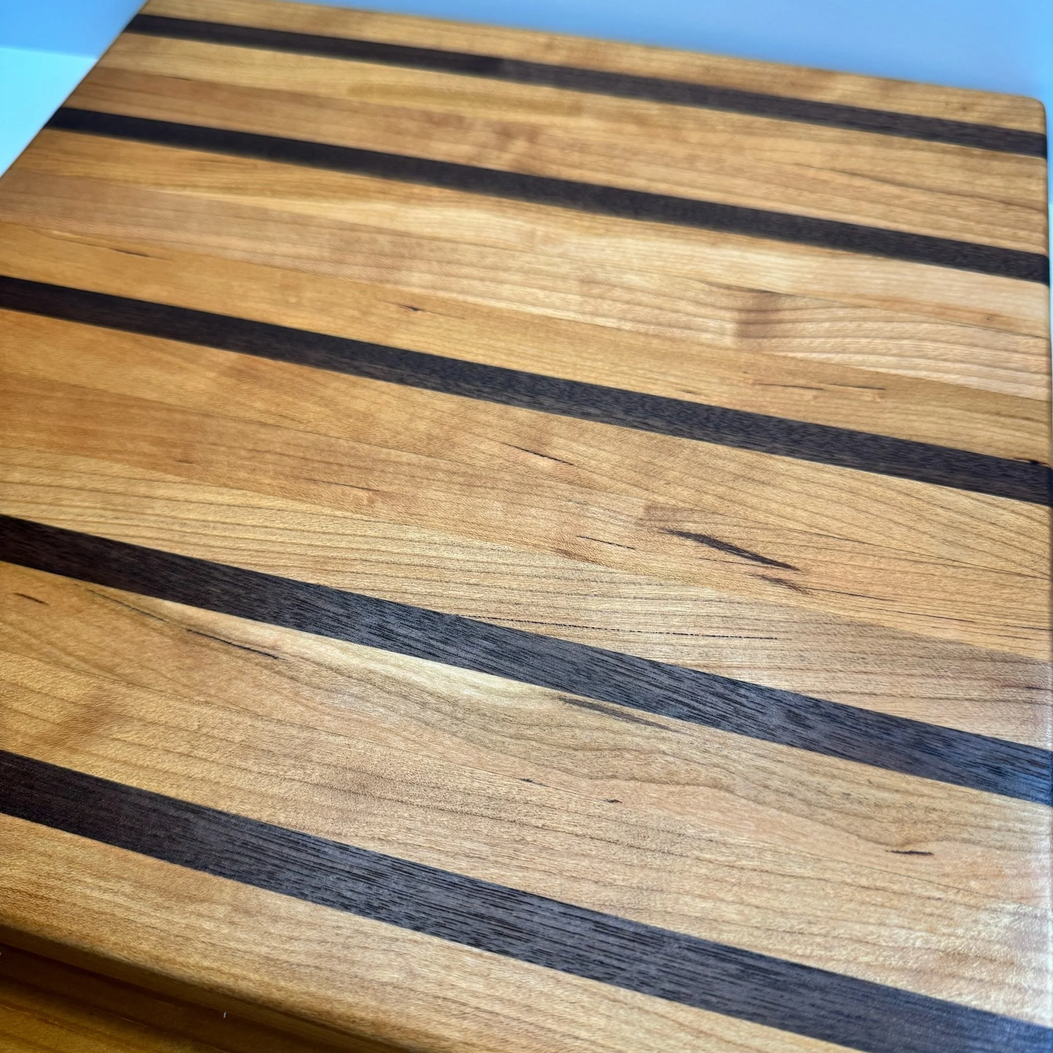cutting board 041226b.JPG
