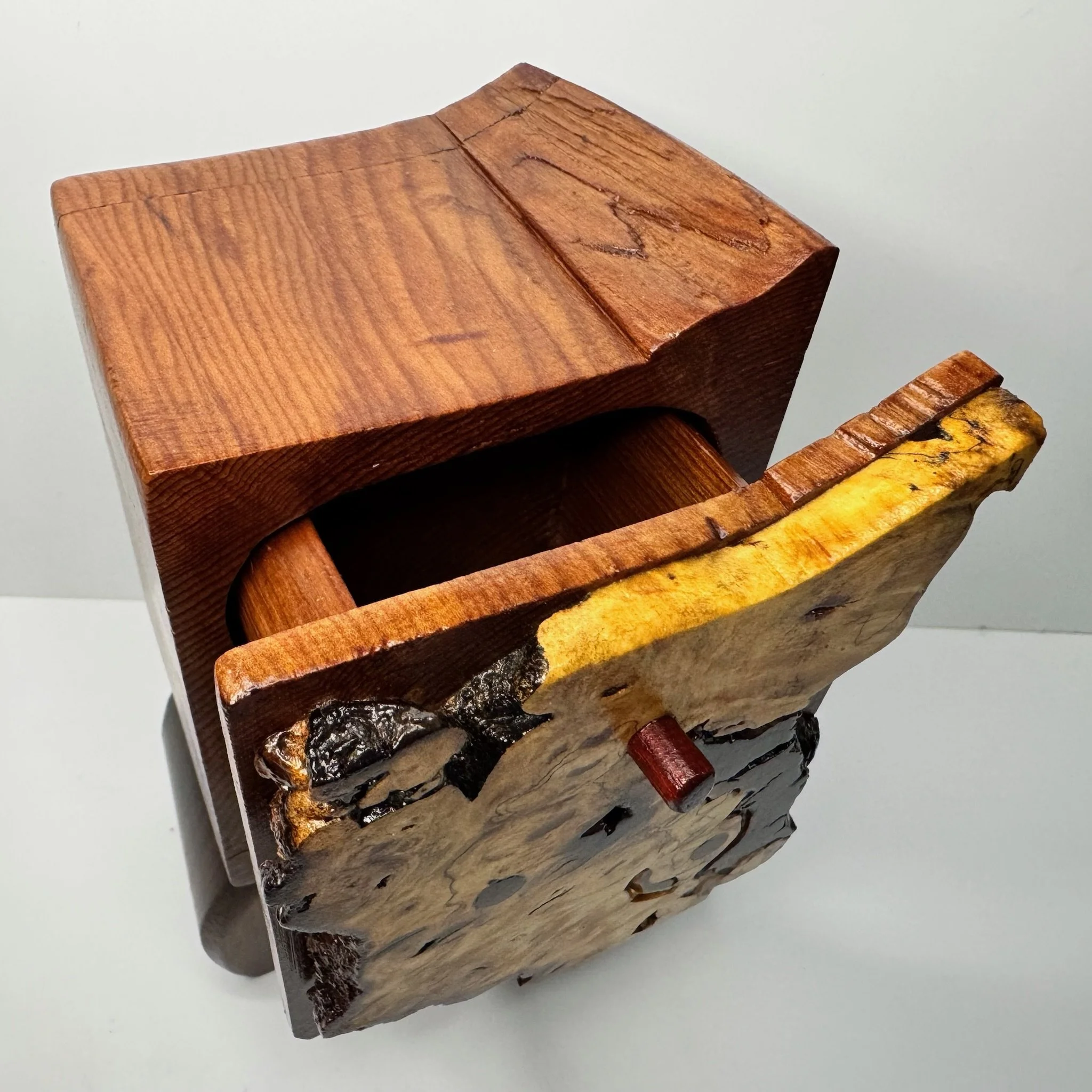 mod burl bandsaw box 1c.JPG