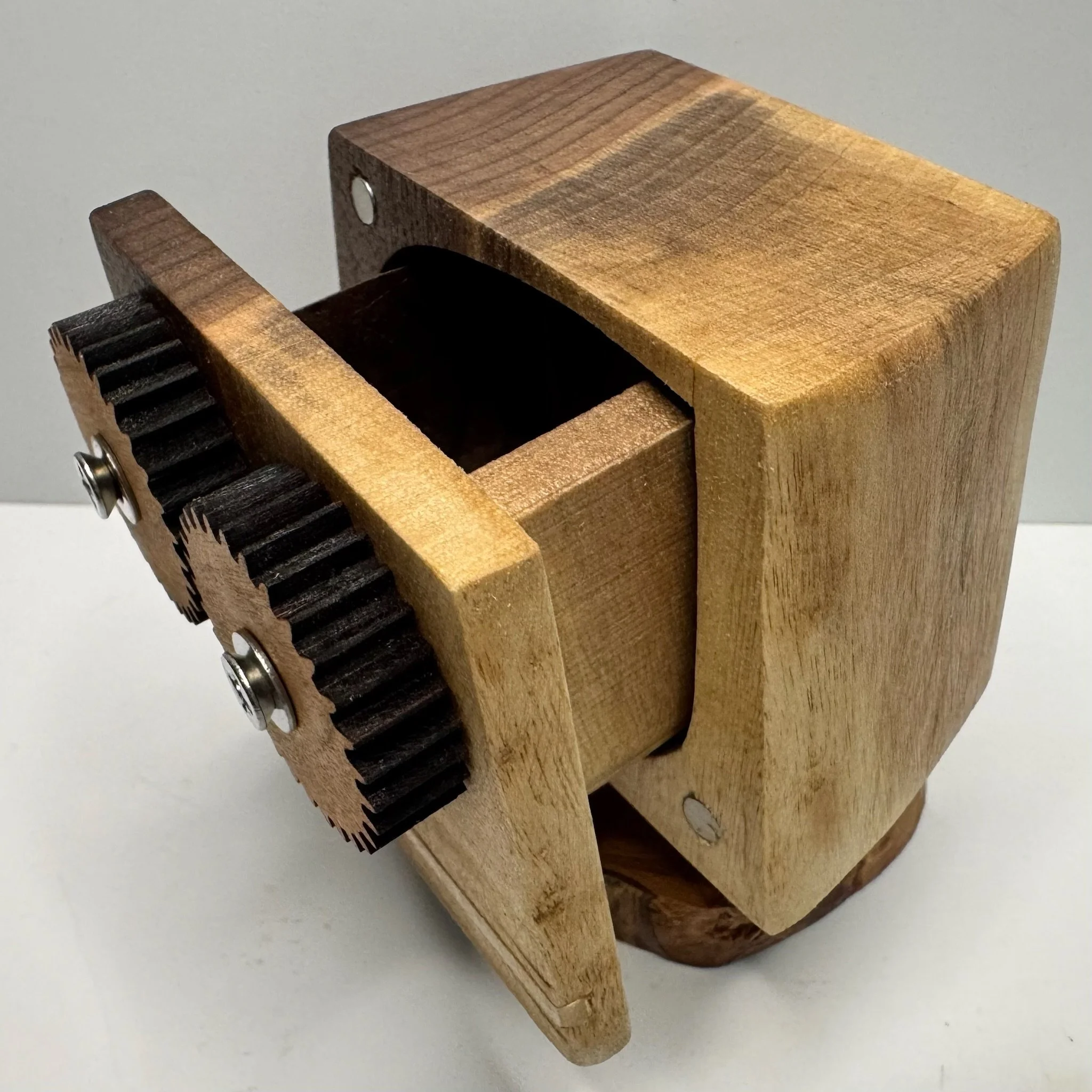 robot box 081626.JPG