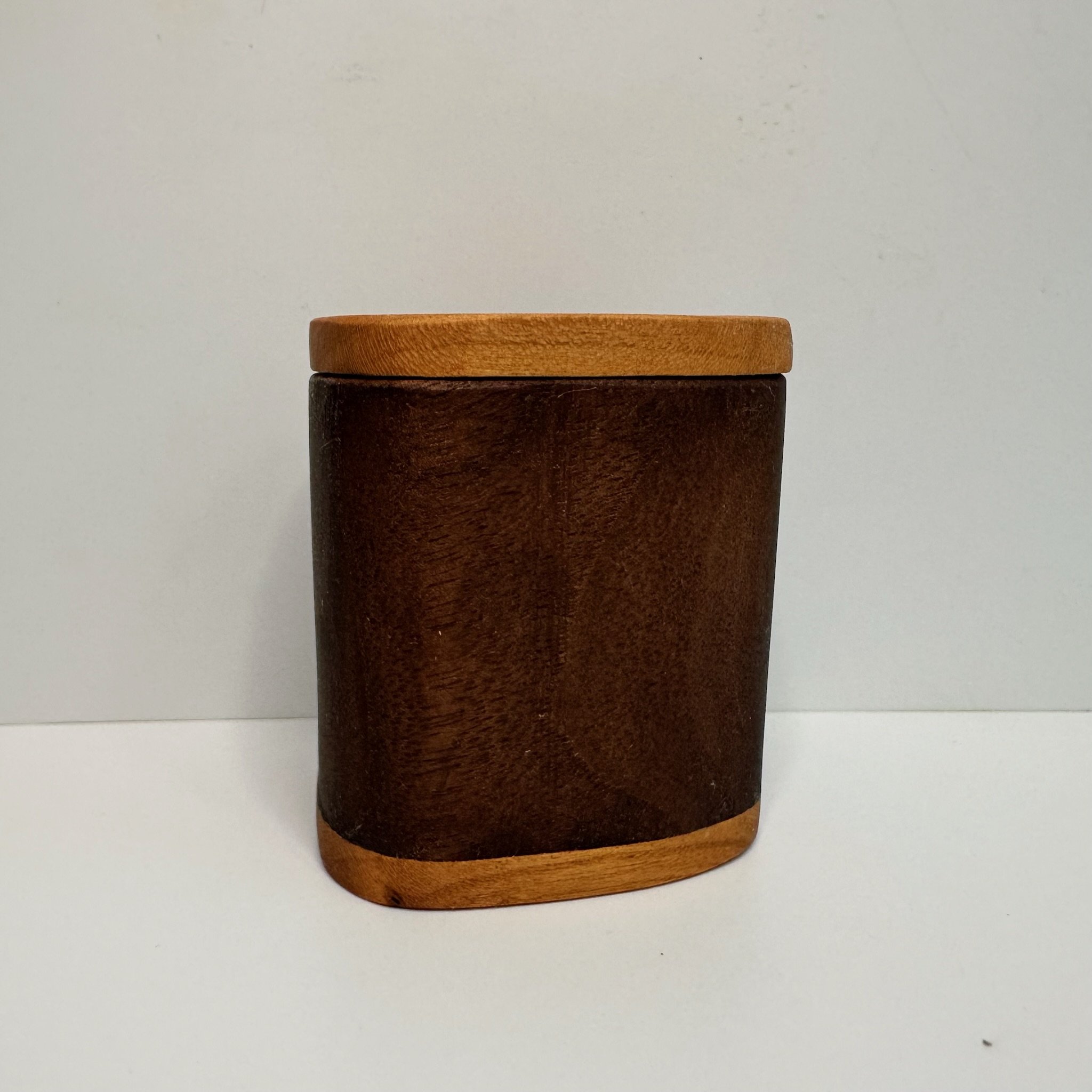 tiny box 52a.JPG