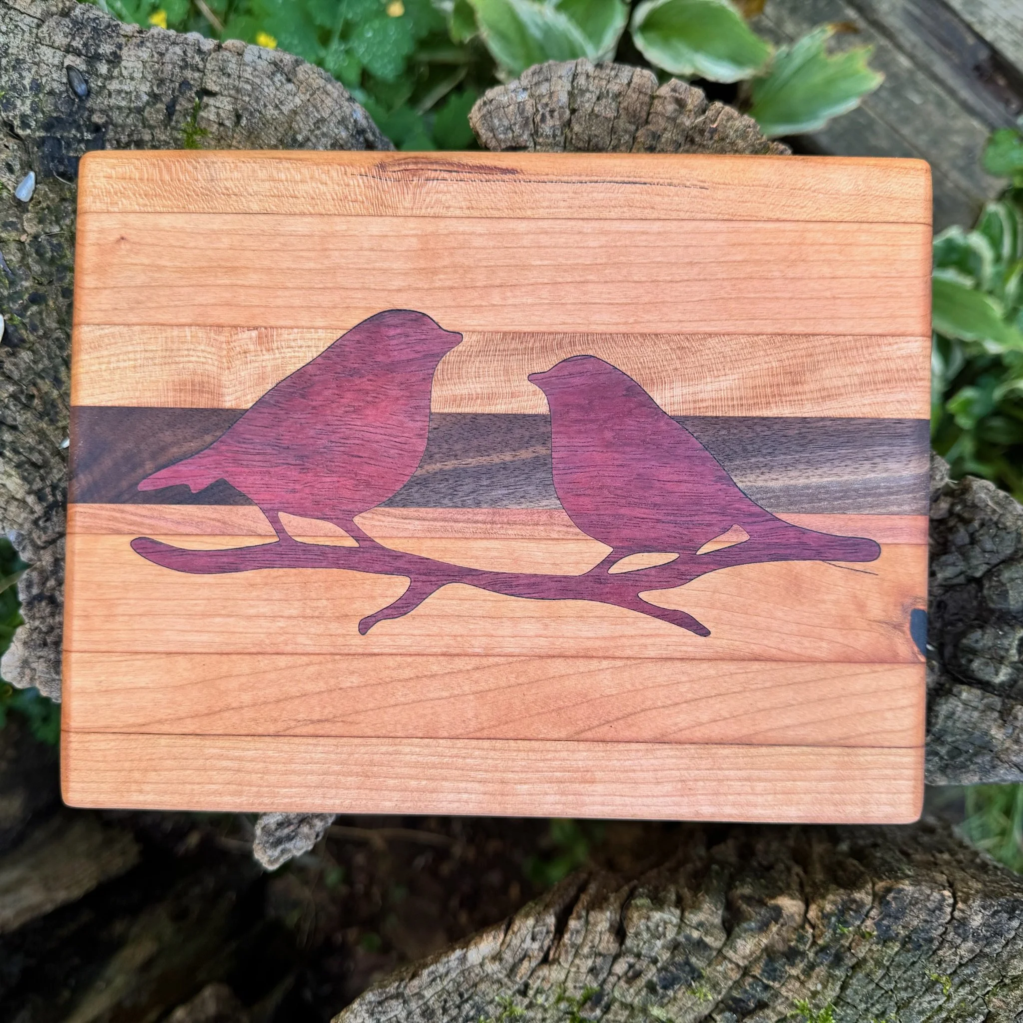 purple heart bird inlay cutting board 0913c.JPG