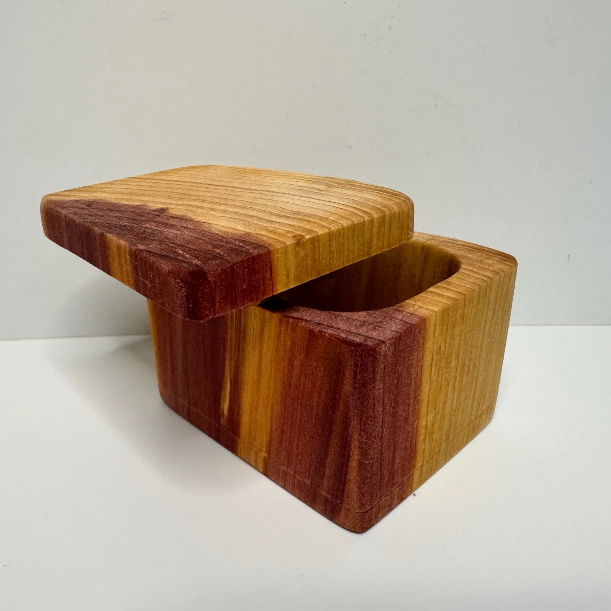 cedar box 2.JPG