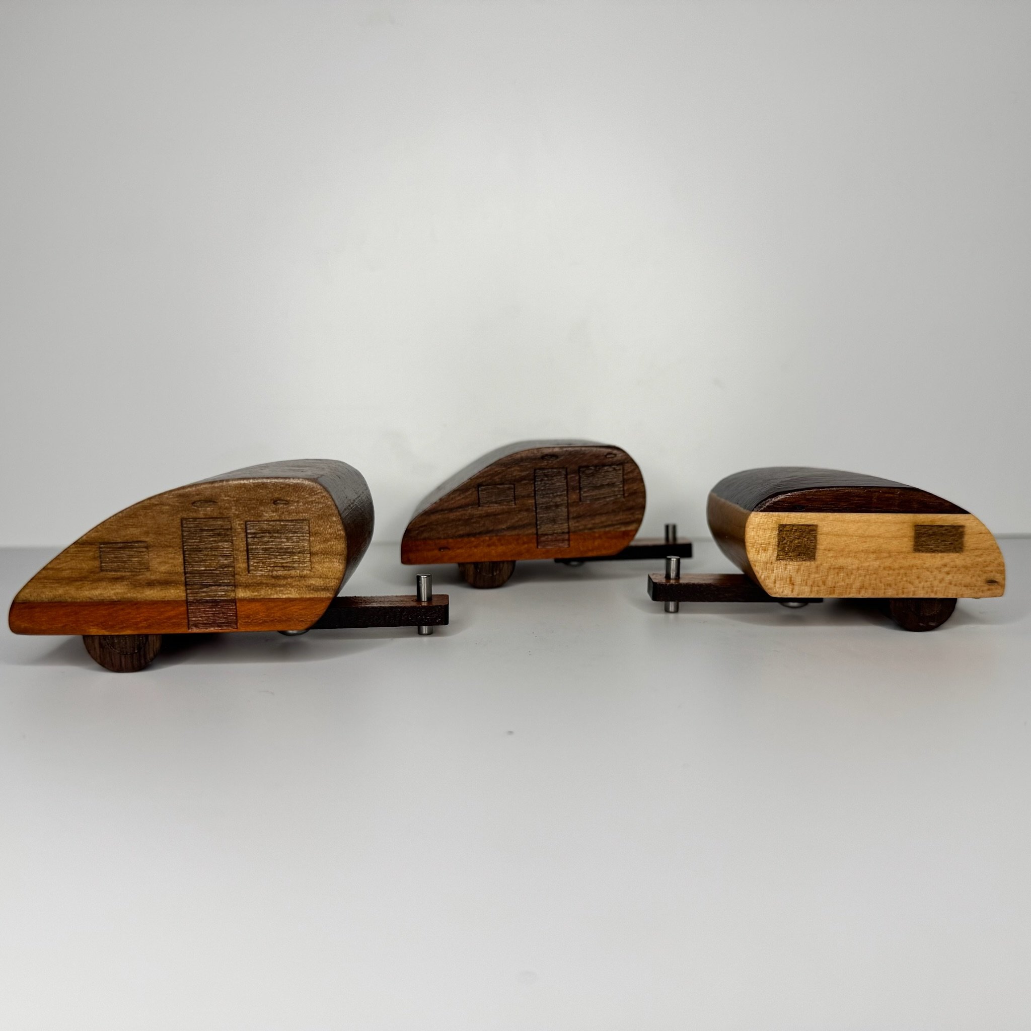 camper hardwood no wings.JPG