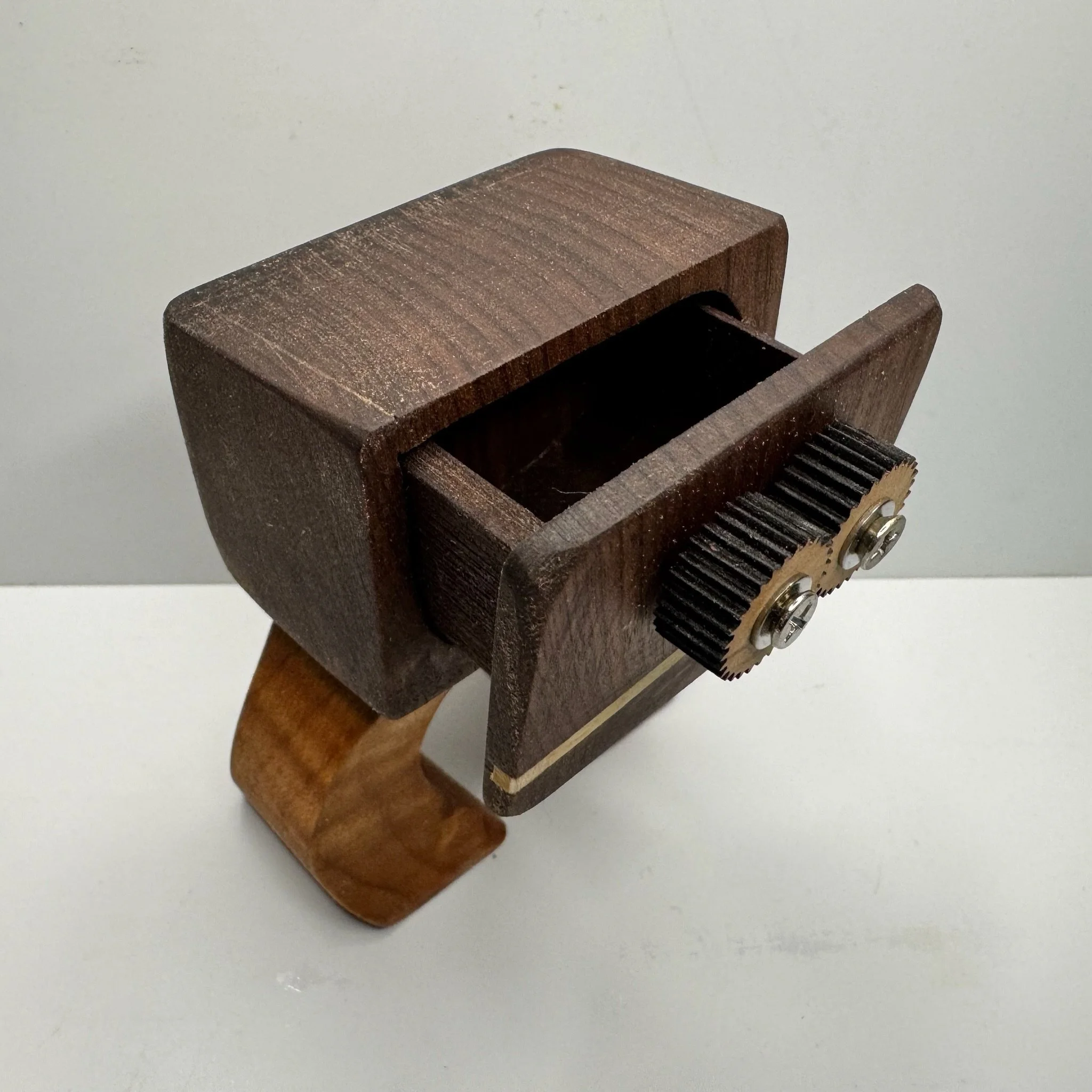 robot box 091326 b.JPG