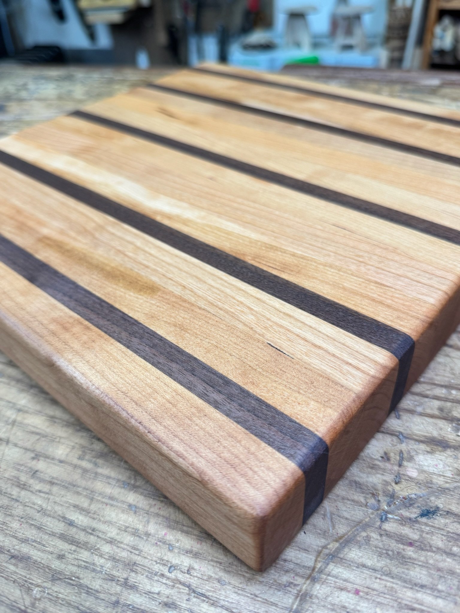 cutting board 041226c.JPG