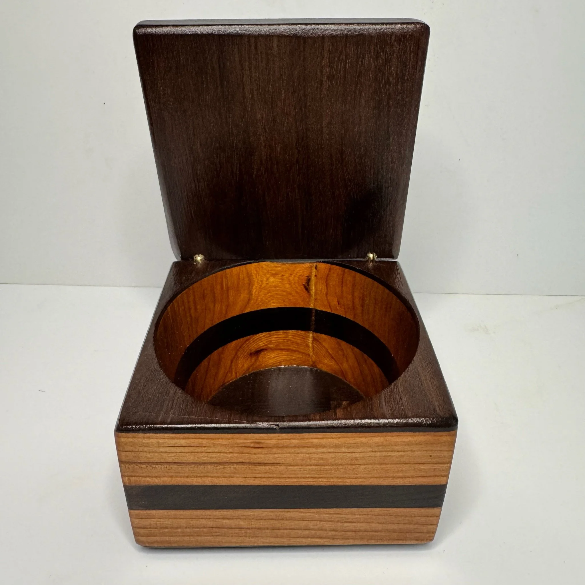 end grain box finished 1.JPG