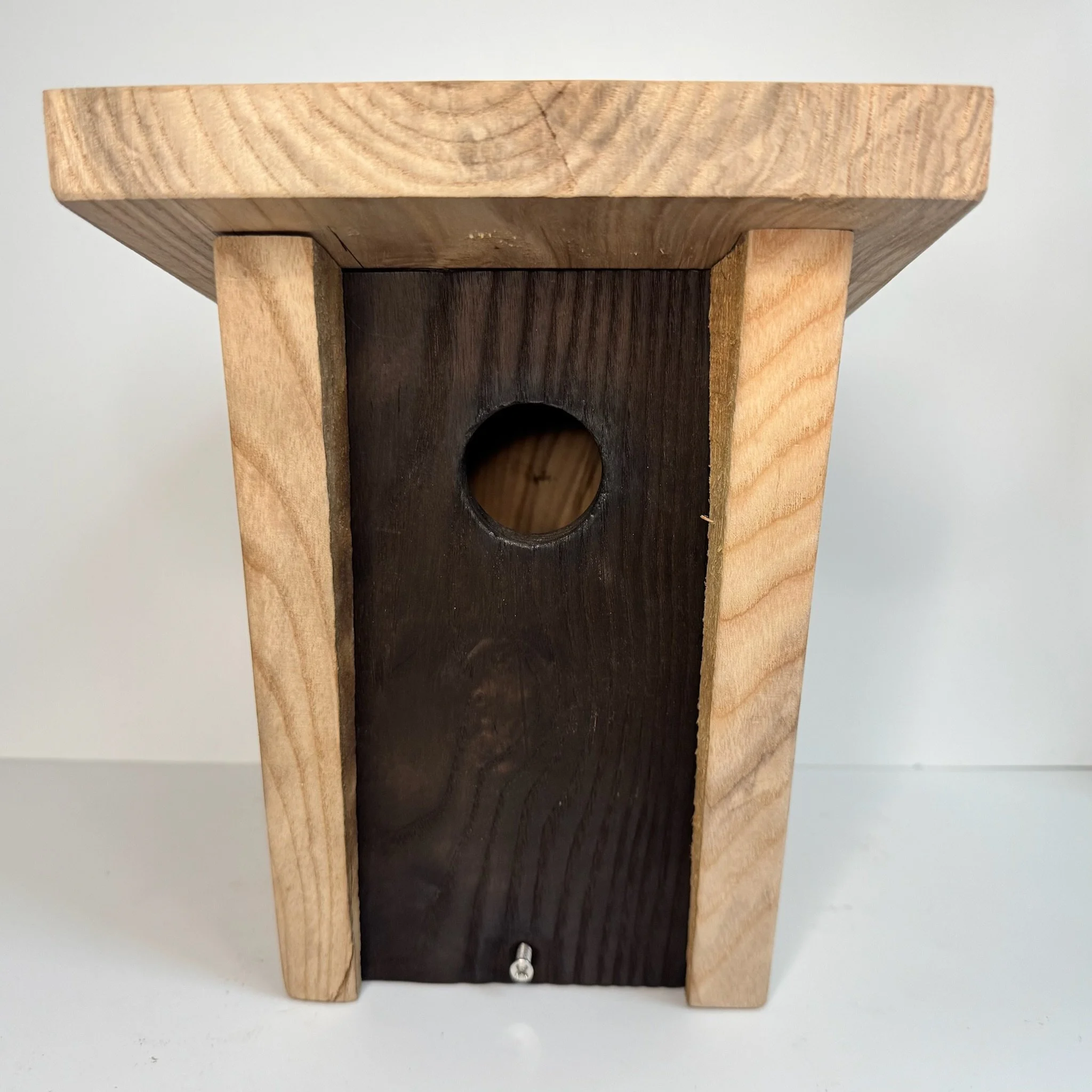new birdhouse 1.JPG