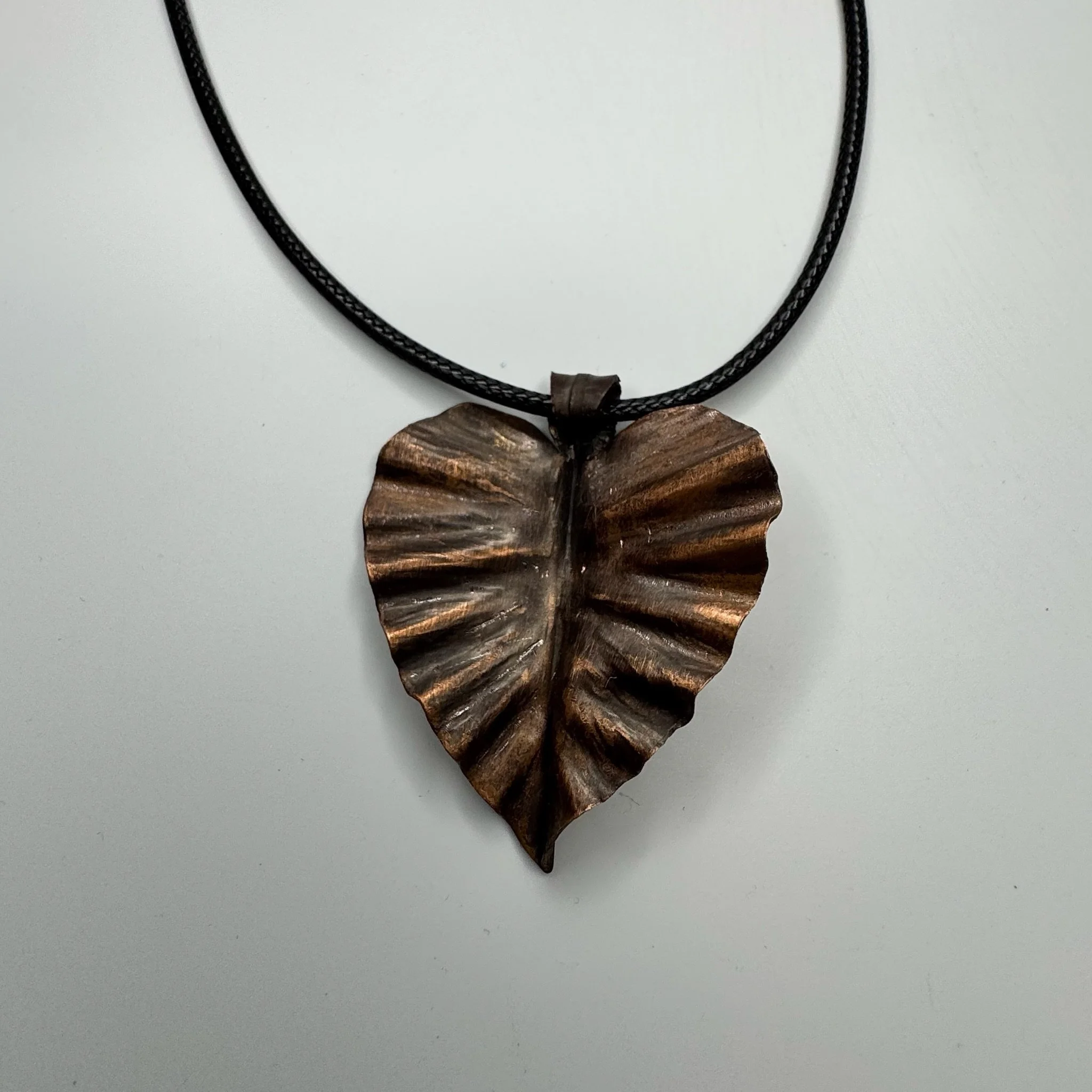 copper leaf necklace 1.JPG