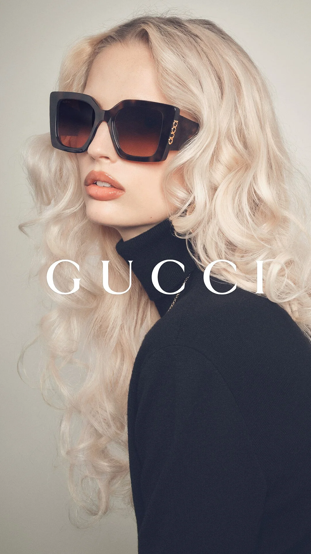 GUC_SS26_VisualPreview_POS_MAIN_9x16_wom_sun.jpg