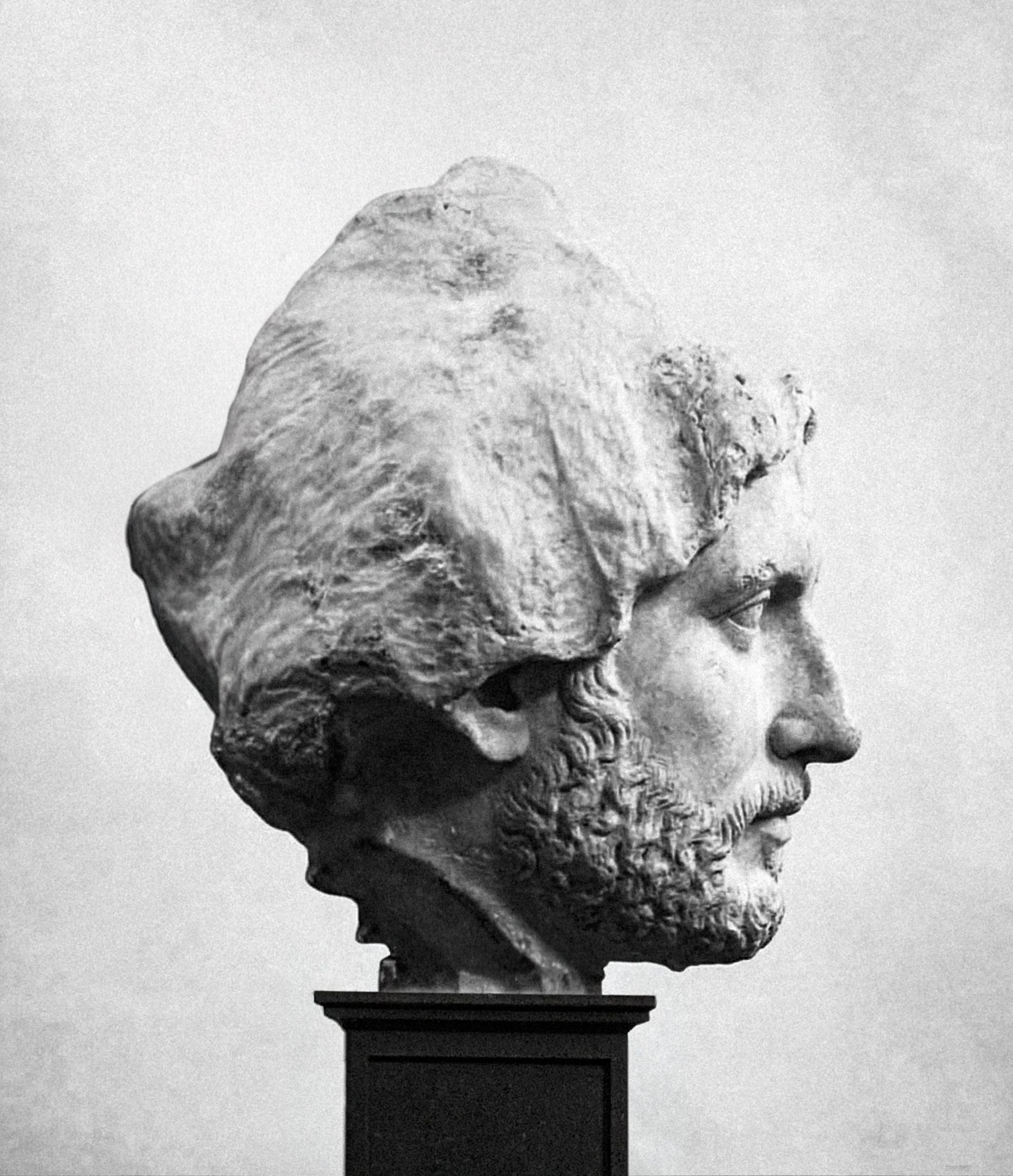 Roman Head Stone Statue