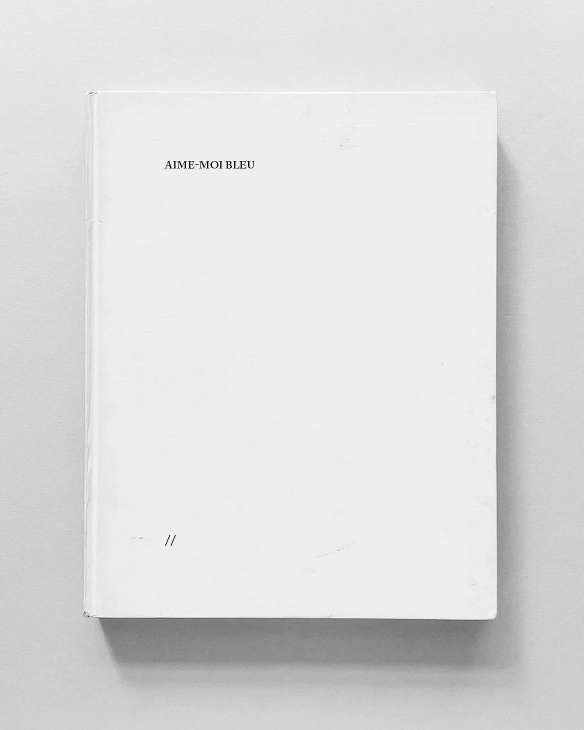 Aime-Moi Bleu_Limited Edition Book.png