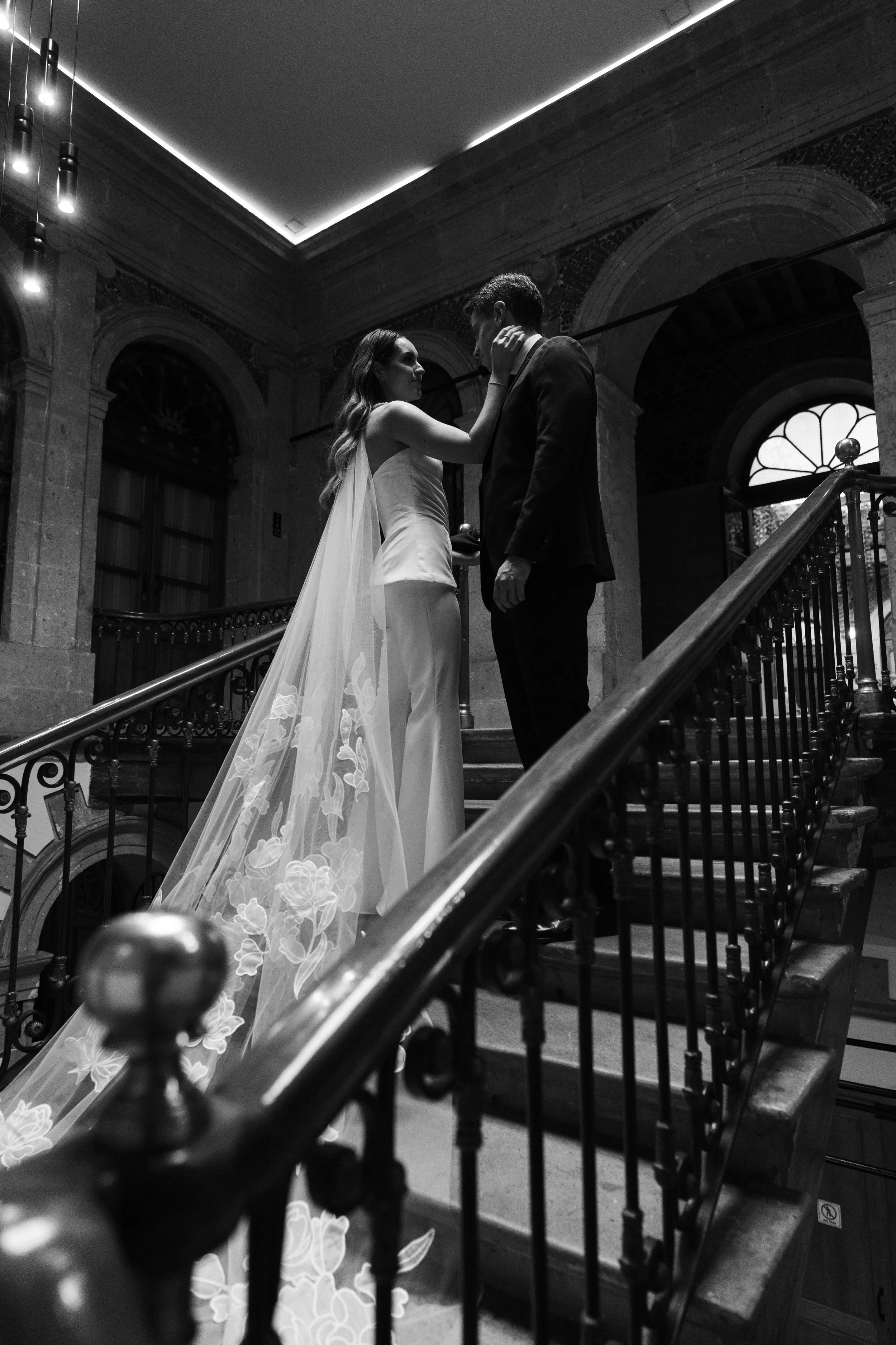 CIVIL CARLOS Y DANY JUL25-23.jpg