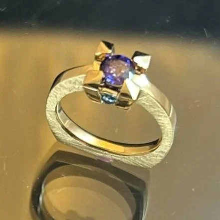 Purple Sapphire and Blue Diamond 18KY Gold Ring