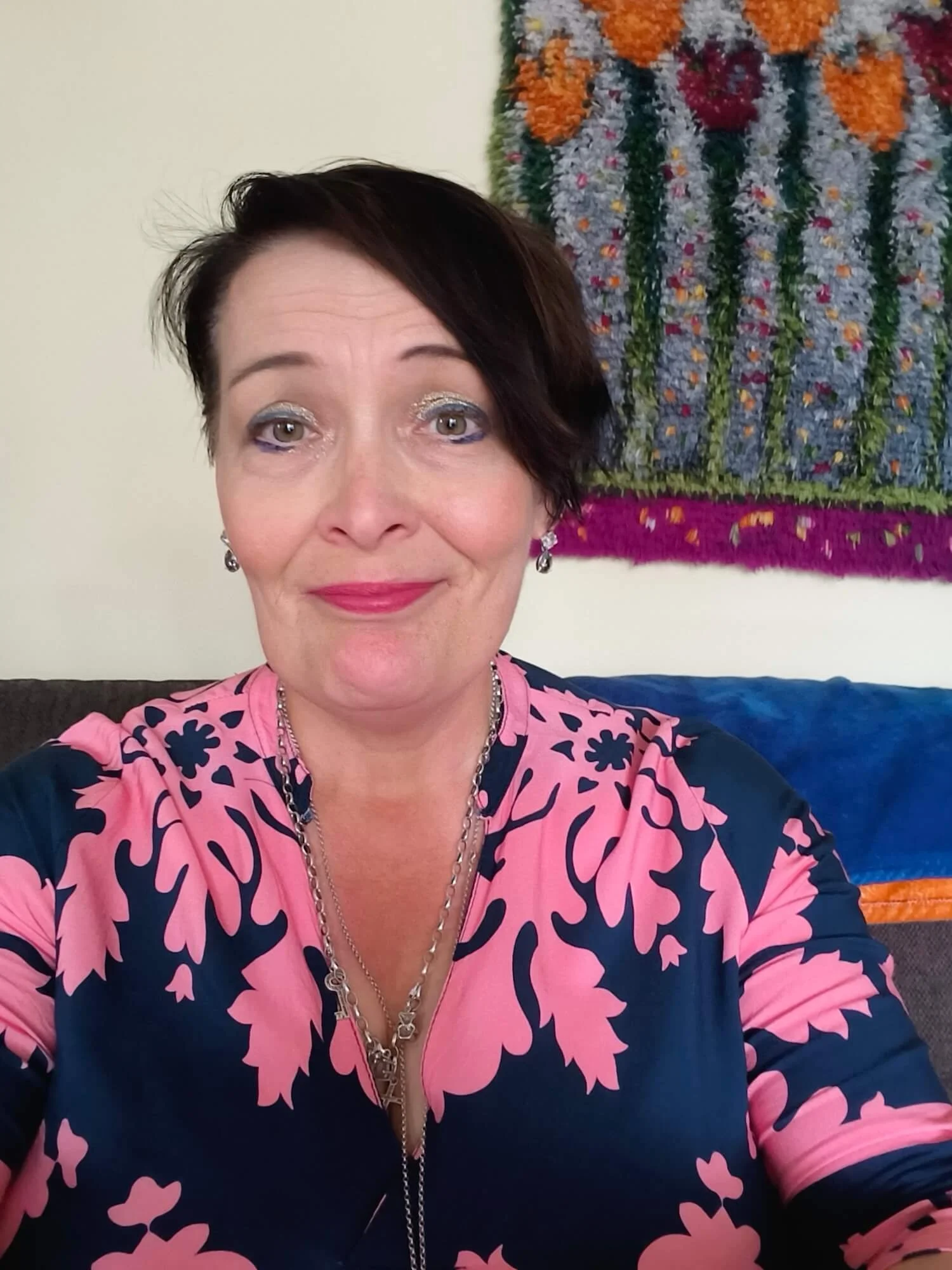 Lyhytterapeutti Kirsikka Vuori