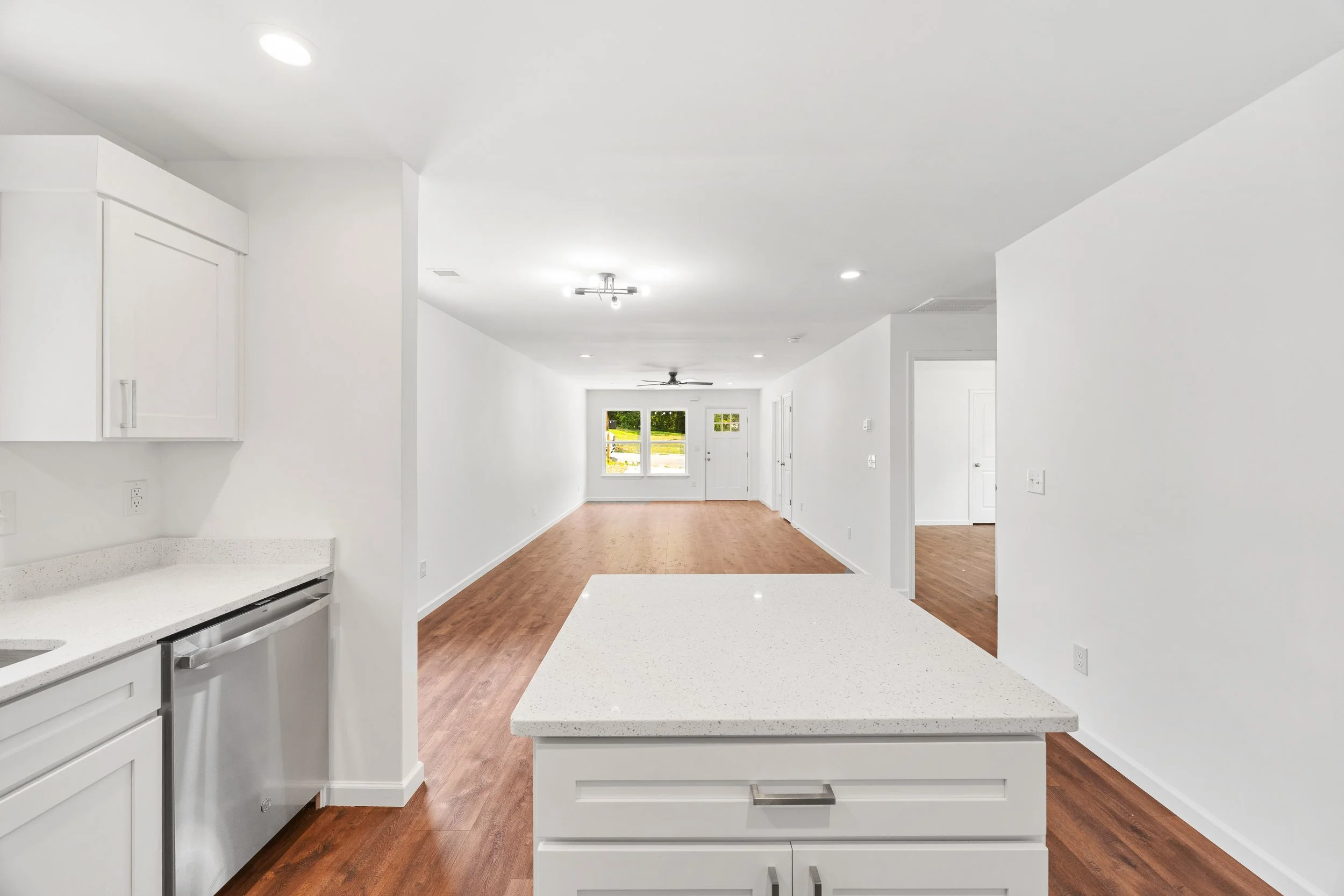 558SouthCenterStreet-10.jpg
