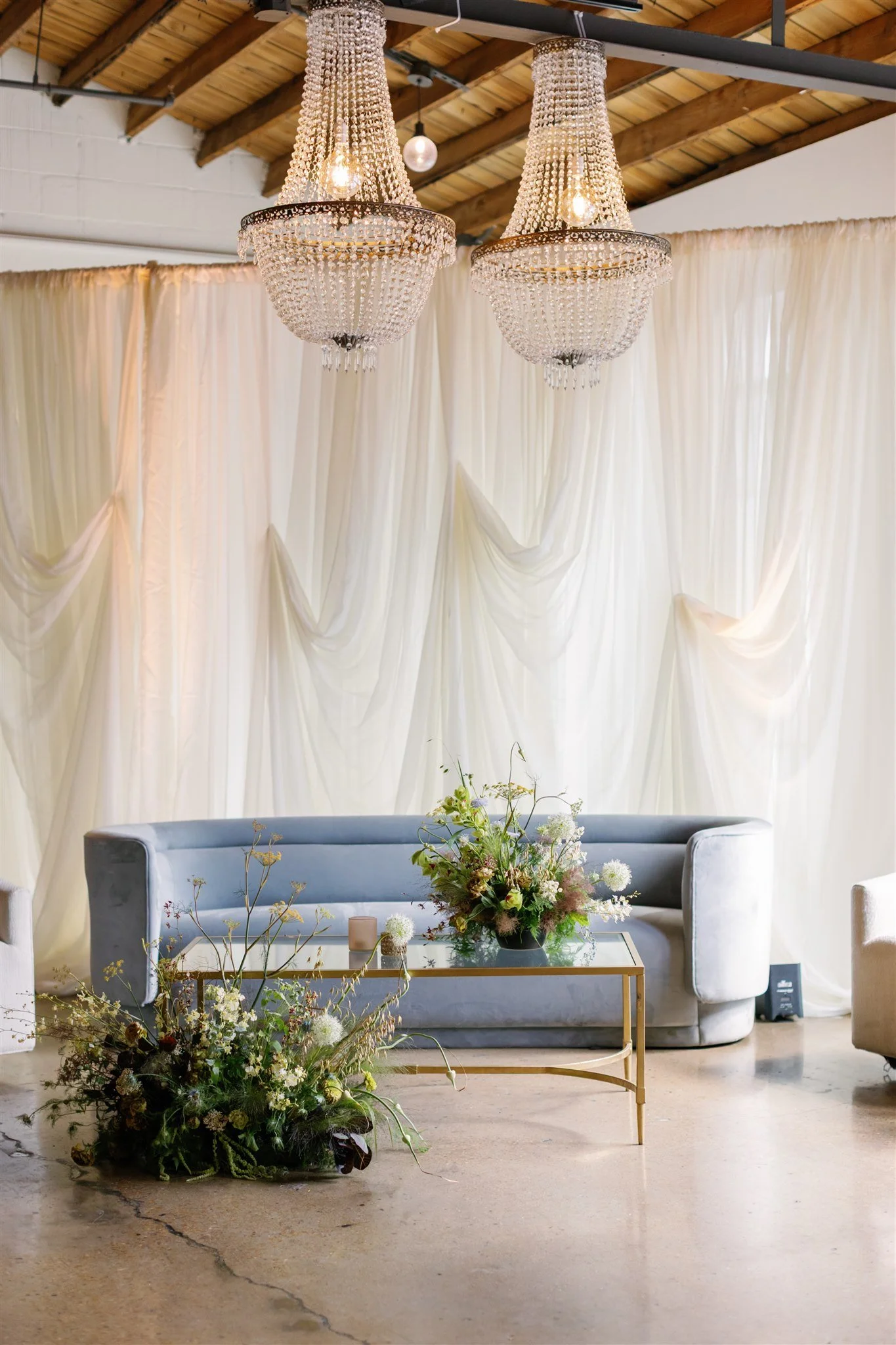 Event Social Media for The Saint Elle - On the Aisle