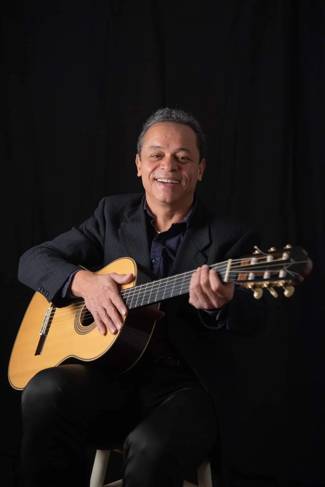 Saturday Sessions: Moises Borges