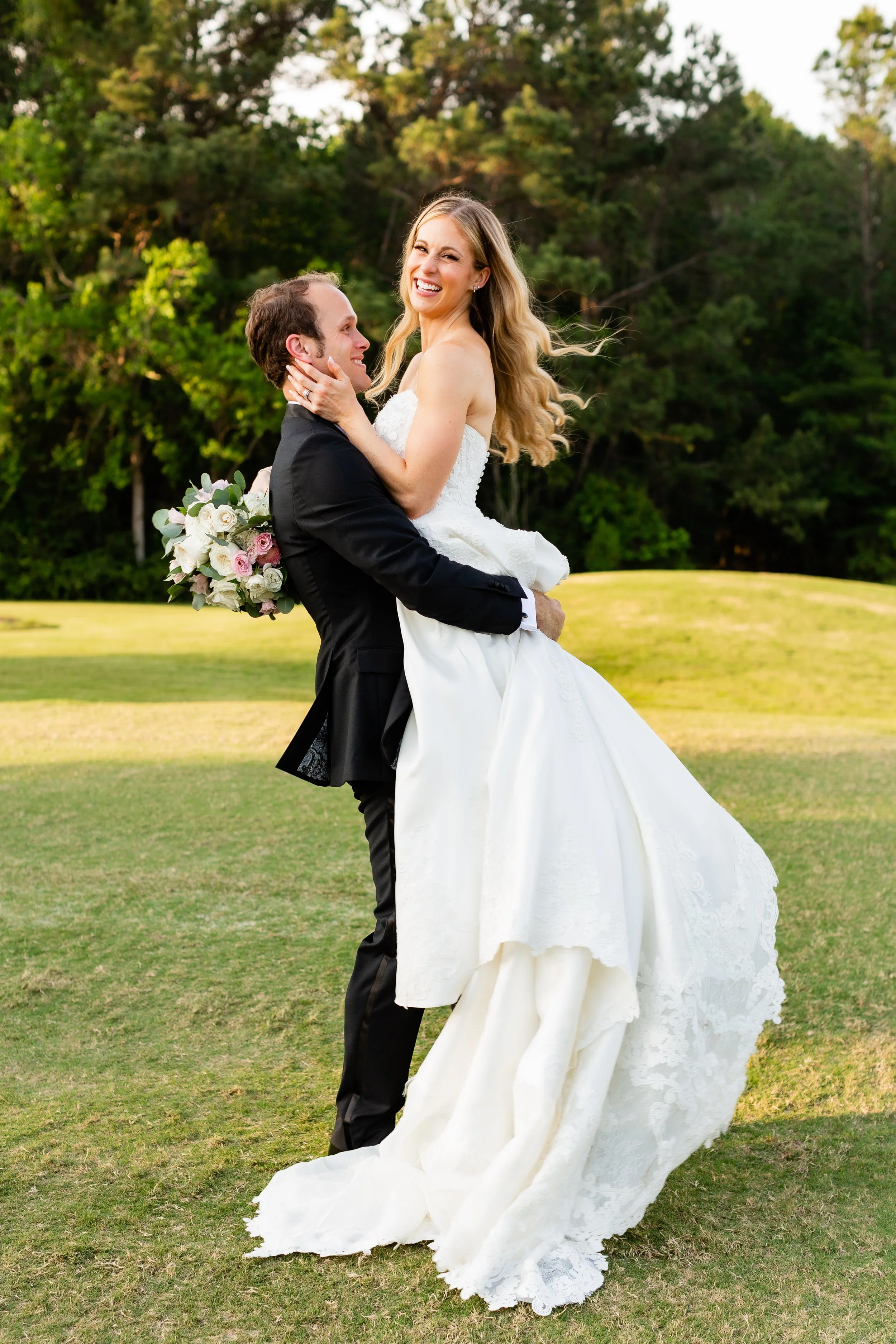 bride-and-groom-first-look-the-woodlands-country-club