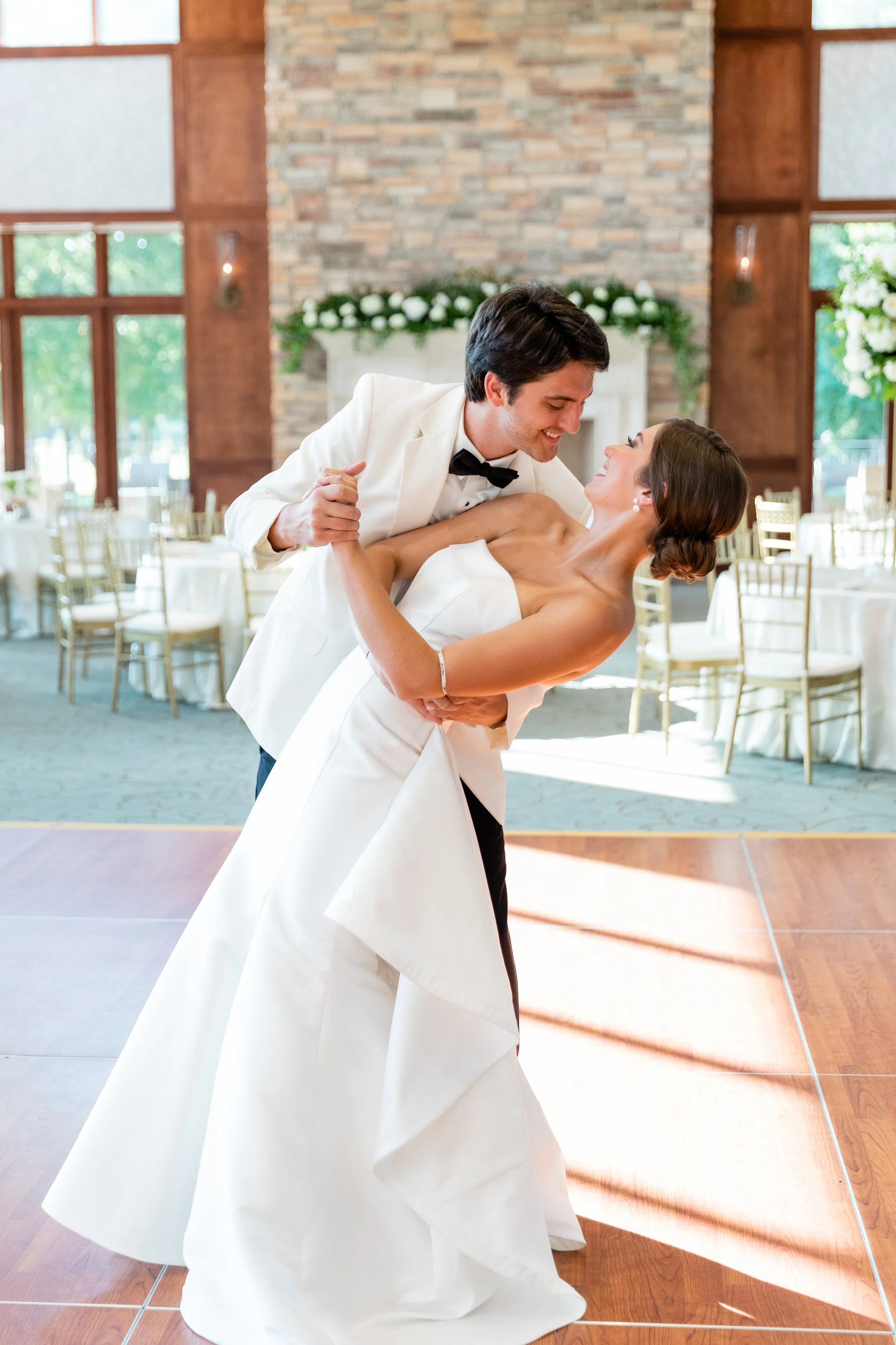 the-woodlands-country-club-indoor-reception-bride-groom-dancing