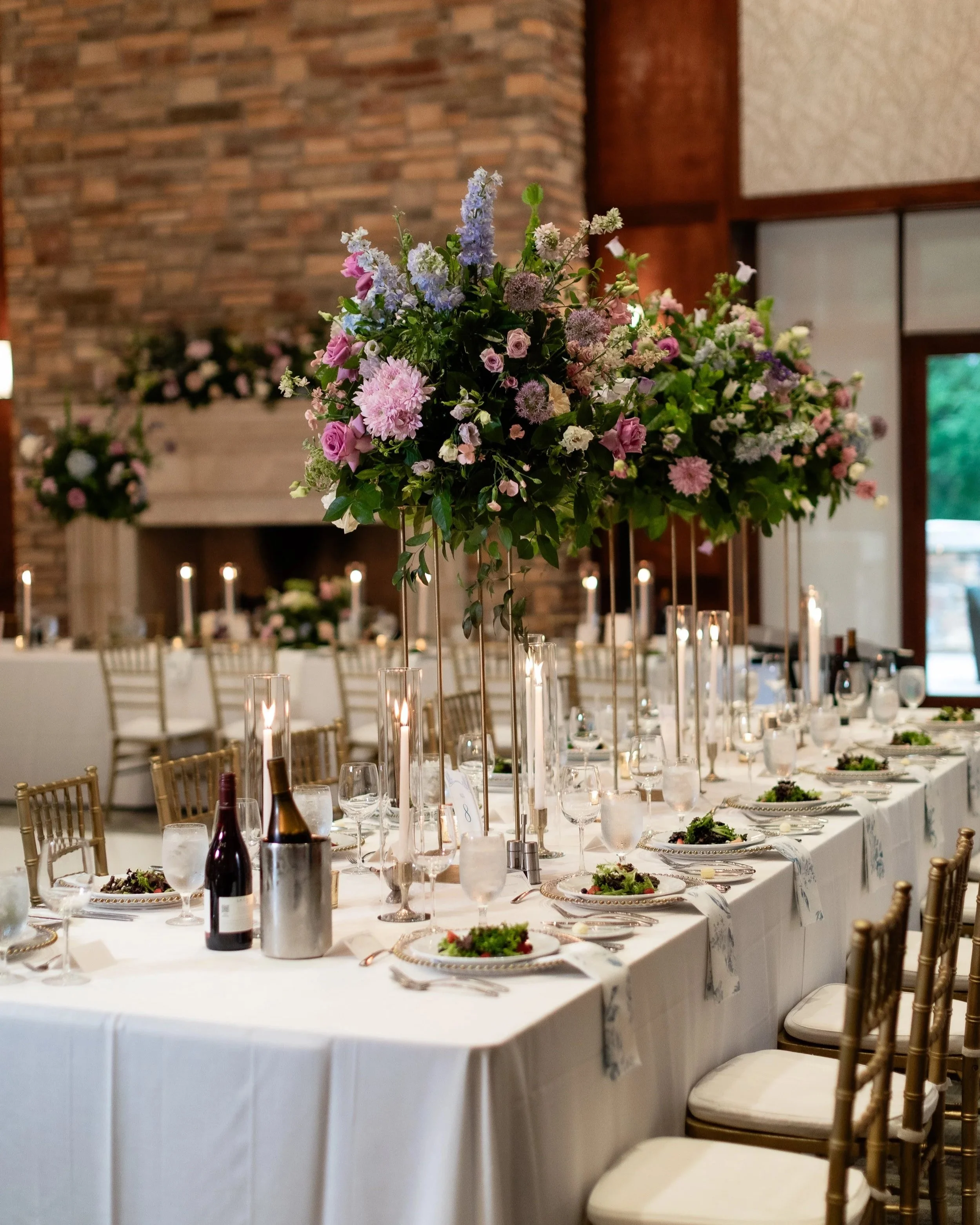 reception-decor-candlelit-ballroom-woodlands-wedding