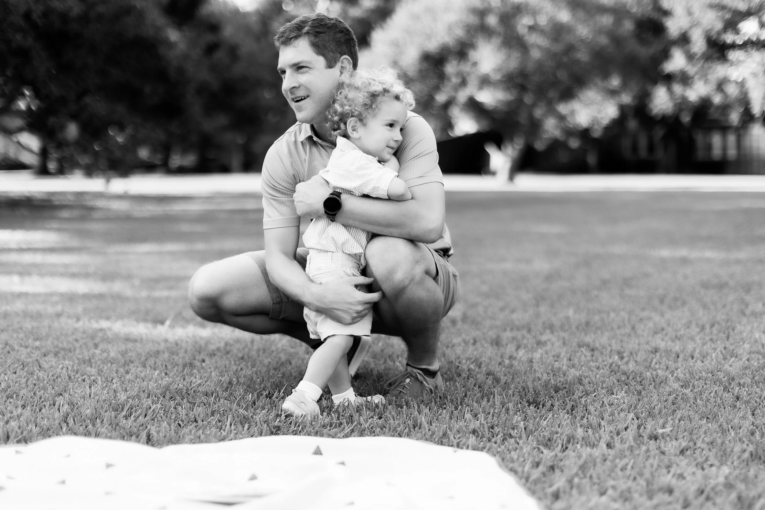 golden-hour-natural-light-family-portraits-houston.jpg