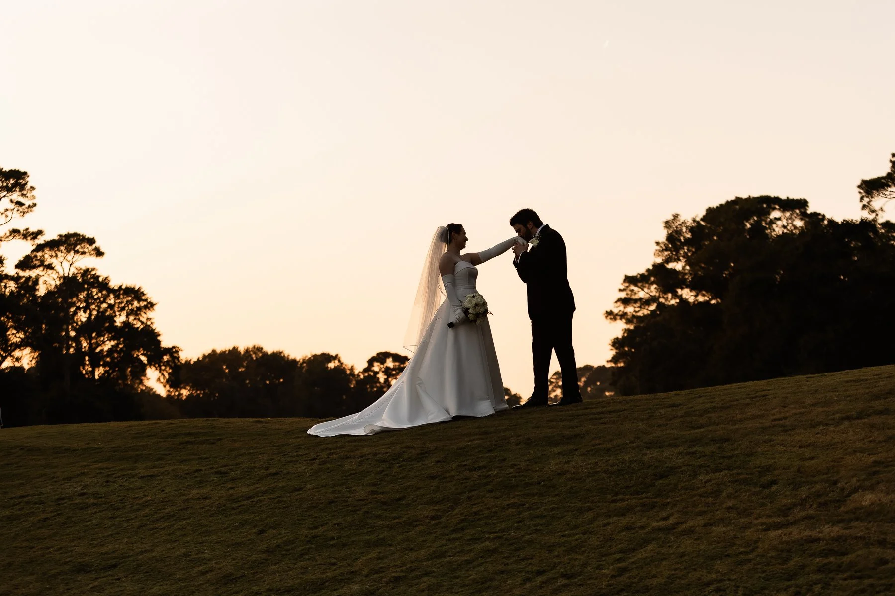 Woodlands Country Club Wedding Tips &amp; Tricks from a wedding Photographer