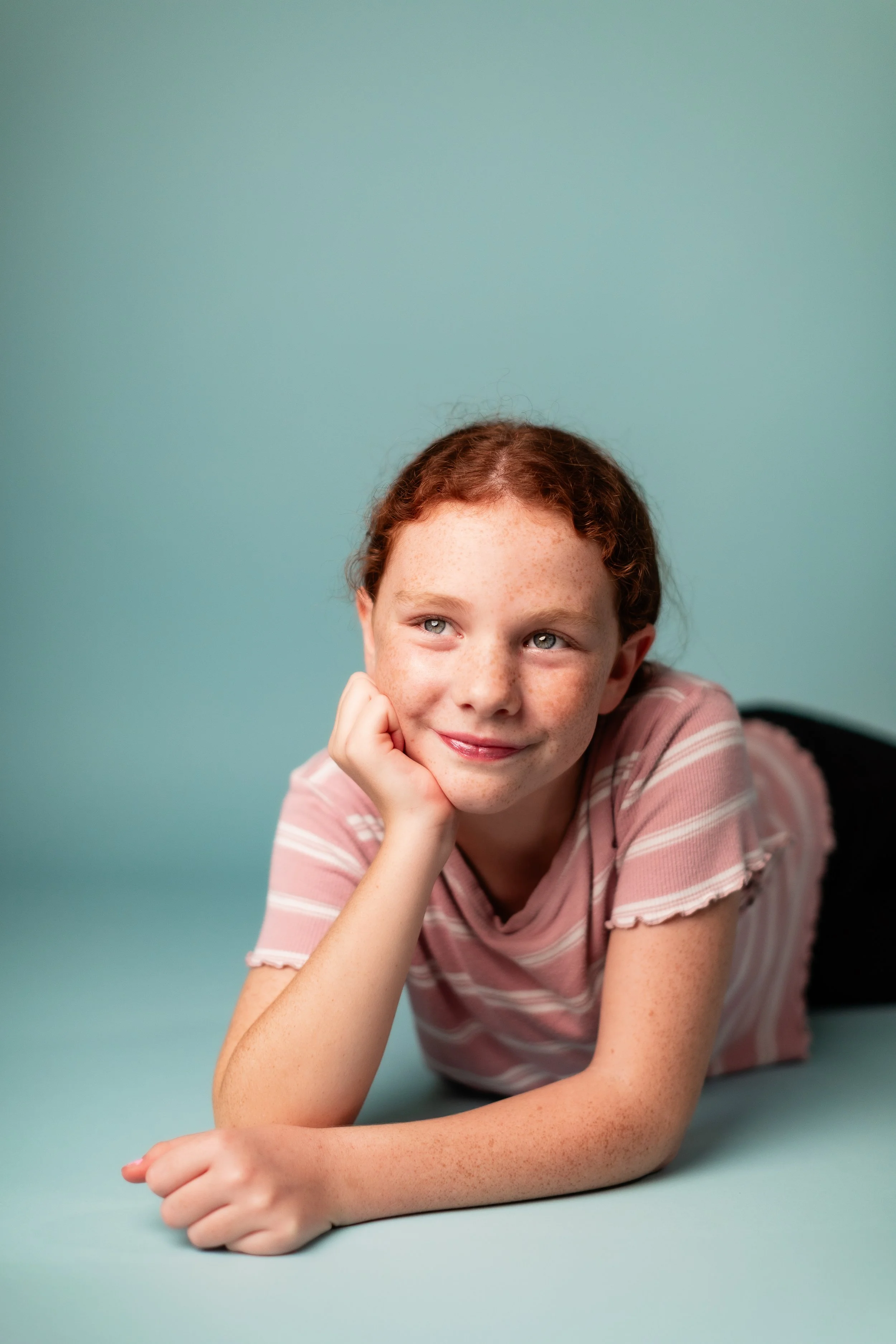 fun-studio-portrait-children-houston-photographer-blue-mist-background