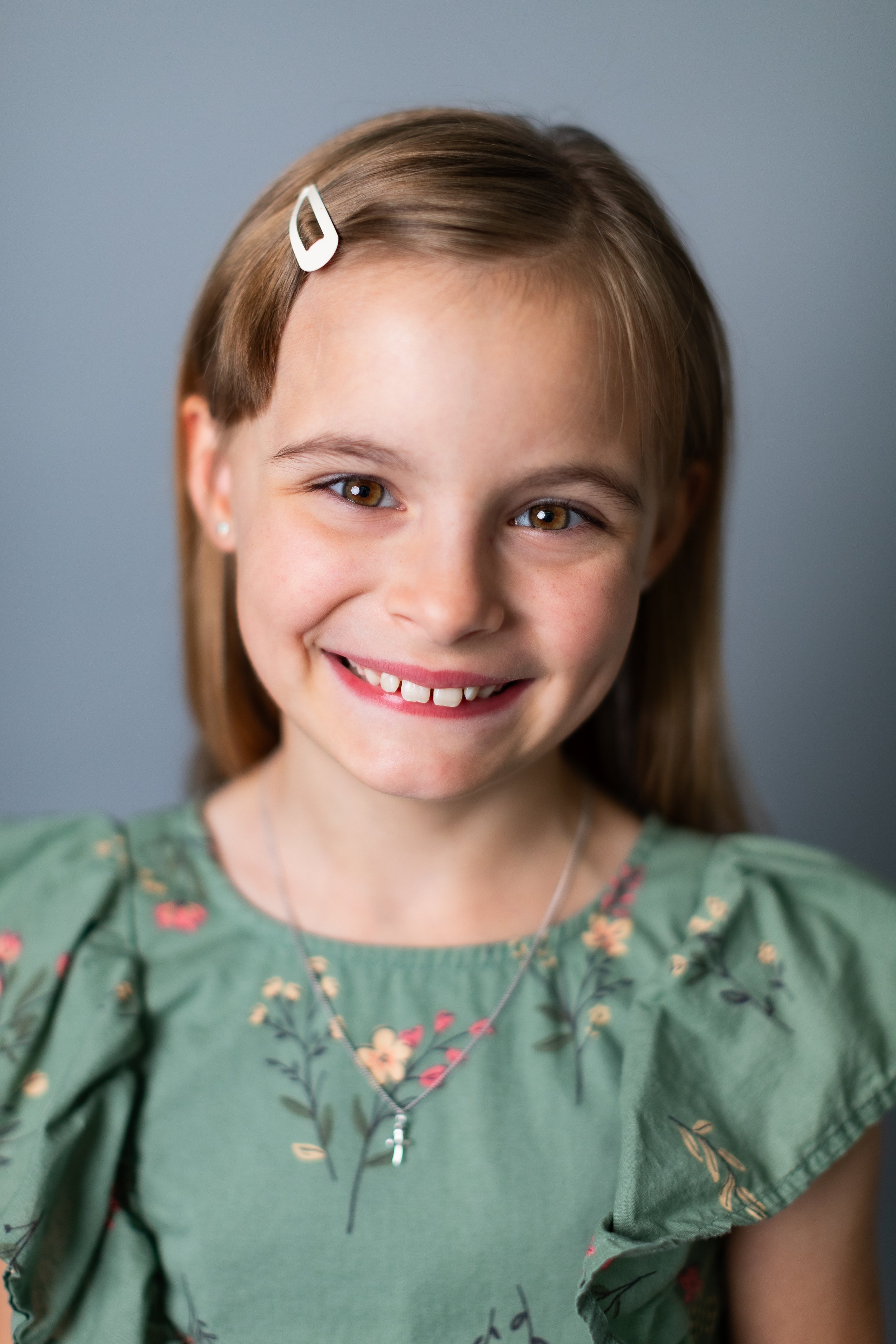 fun-studio-kid-headshot-girl-the-woodlands-photographer
