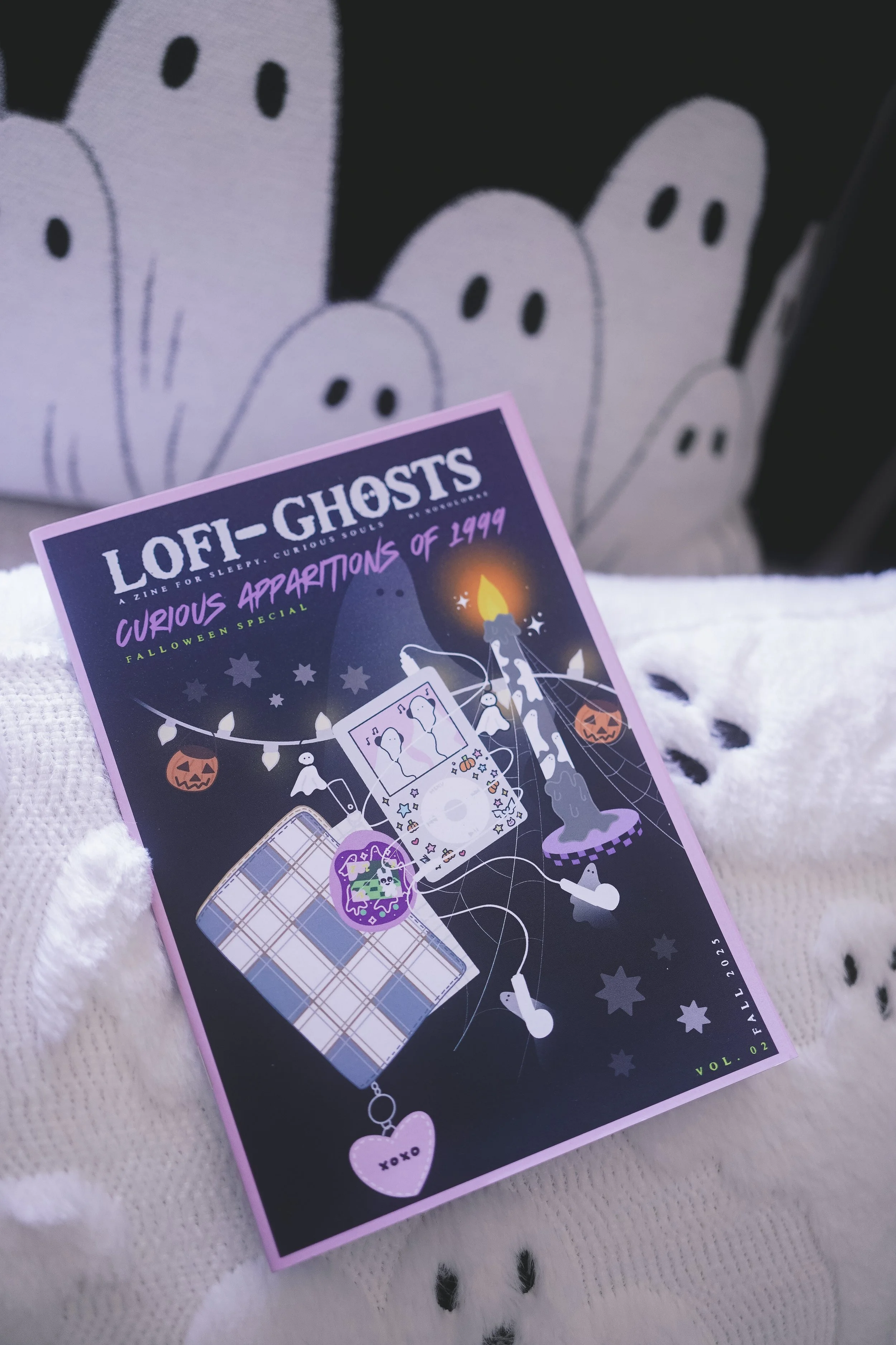 lofi-ghosts zine - issue #2: Curious Apparitions of 1999 Booklet