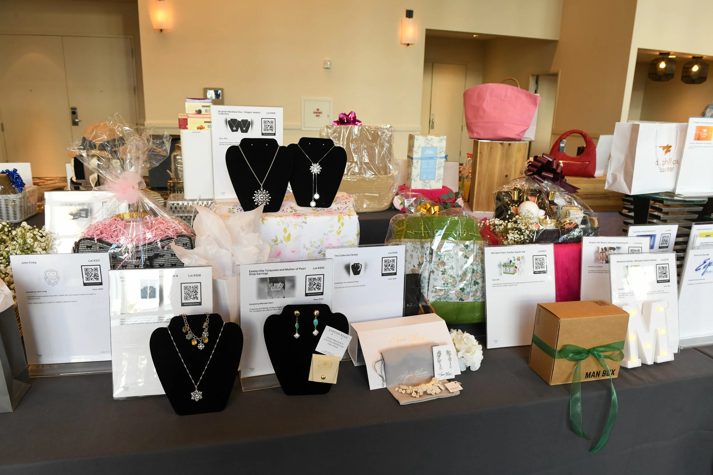 MSC_Fashion Show_202644.jpg